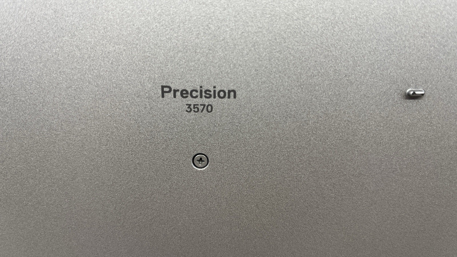 Dell Precision 3570 | i5-1235U | 512 NVME | 8GB DDR4 | Win 11 Pro | Intel Iris