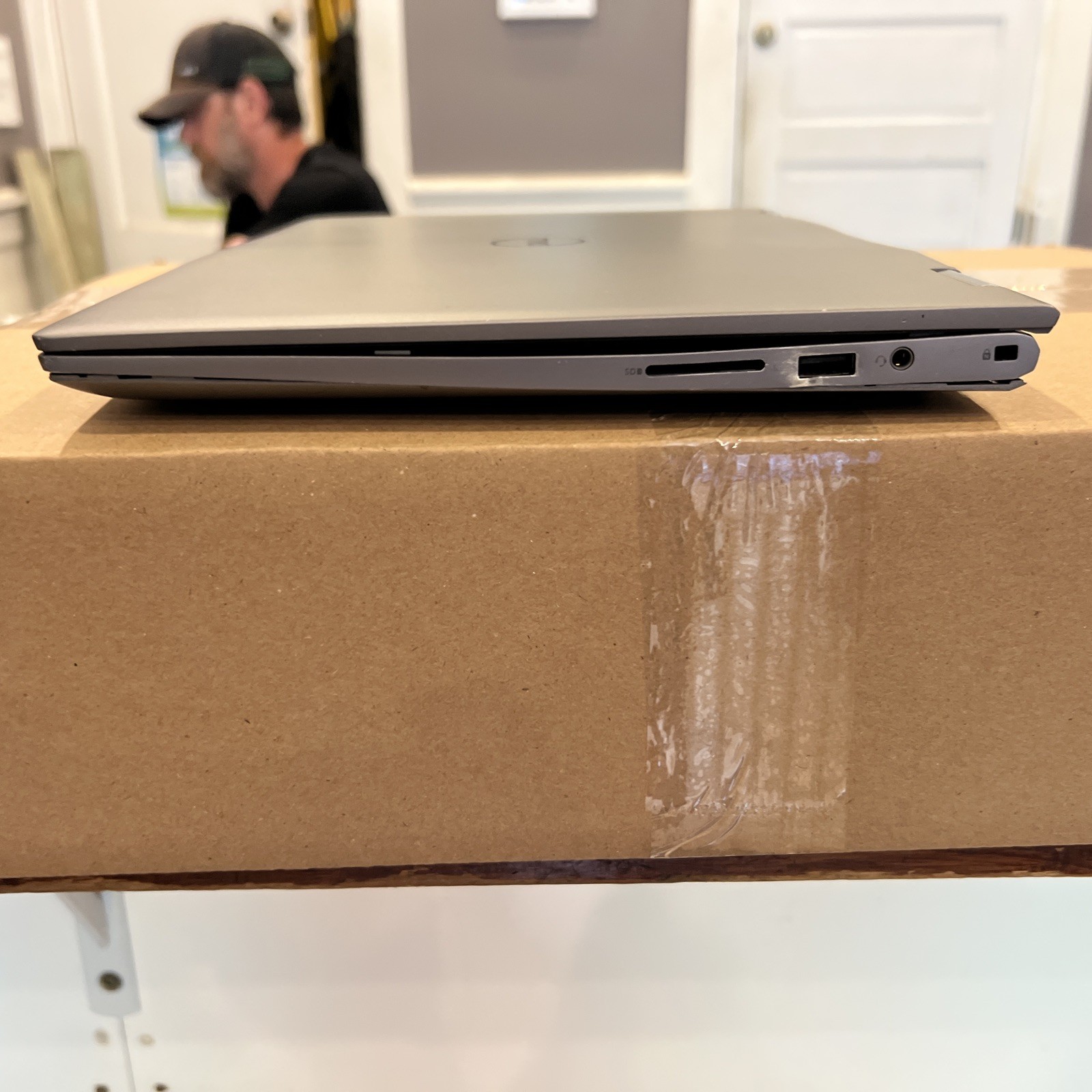 Dell Inspiron 5400 2-in-1, For Parts Or Repair