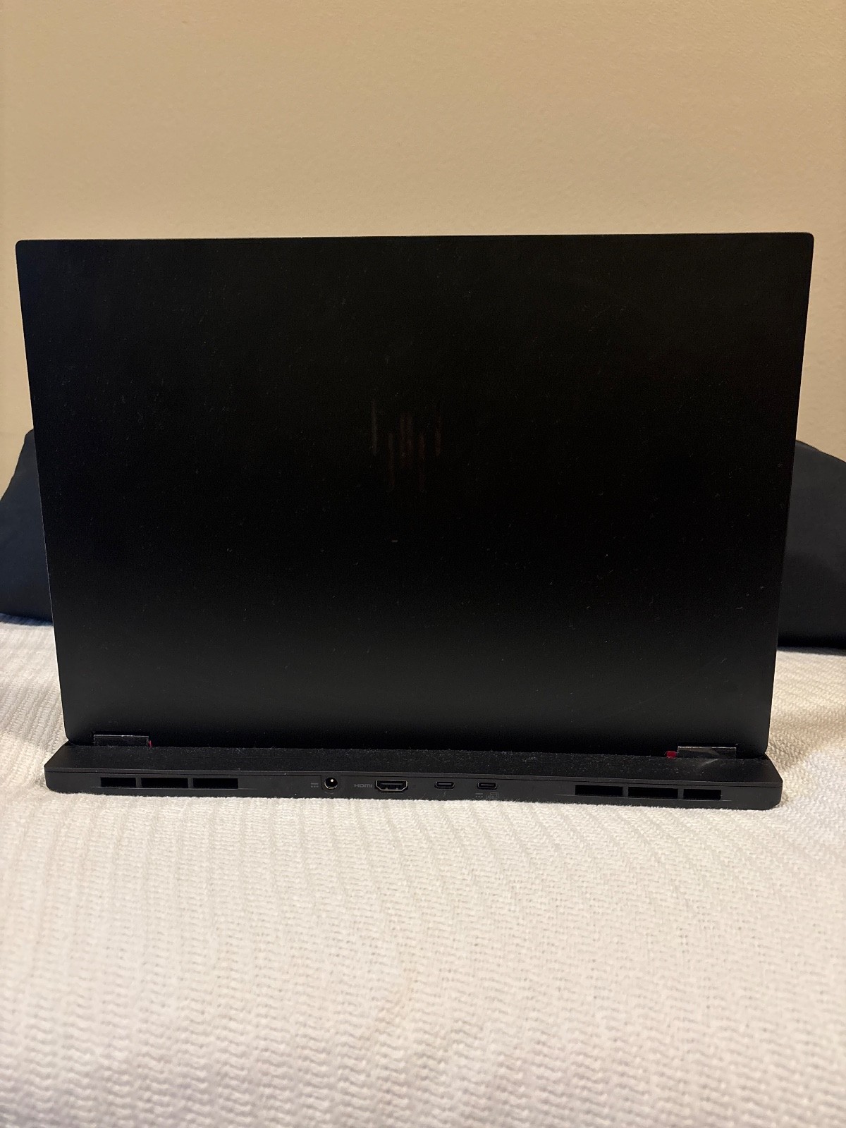 Acer – Predator Helios Neo 16S AI Gaming Laptop – 16″ OLED 240Hz – Intel Core…