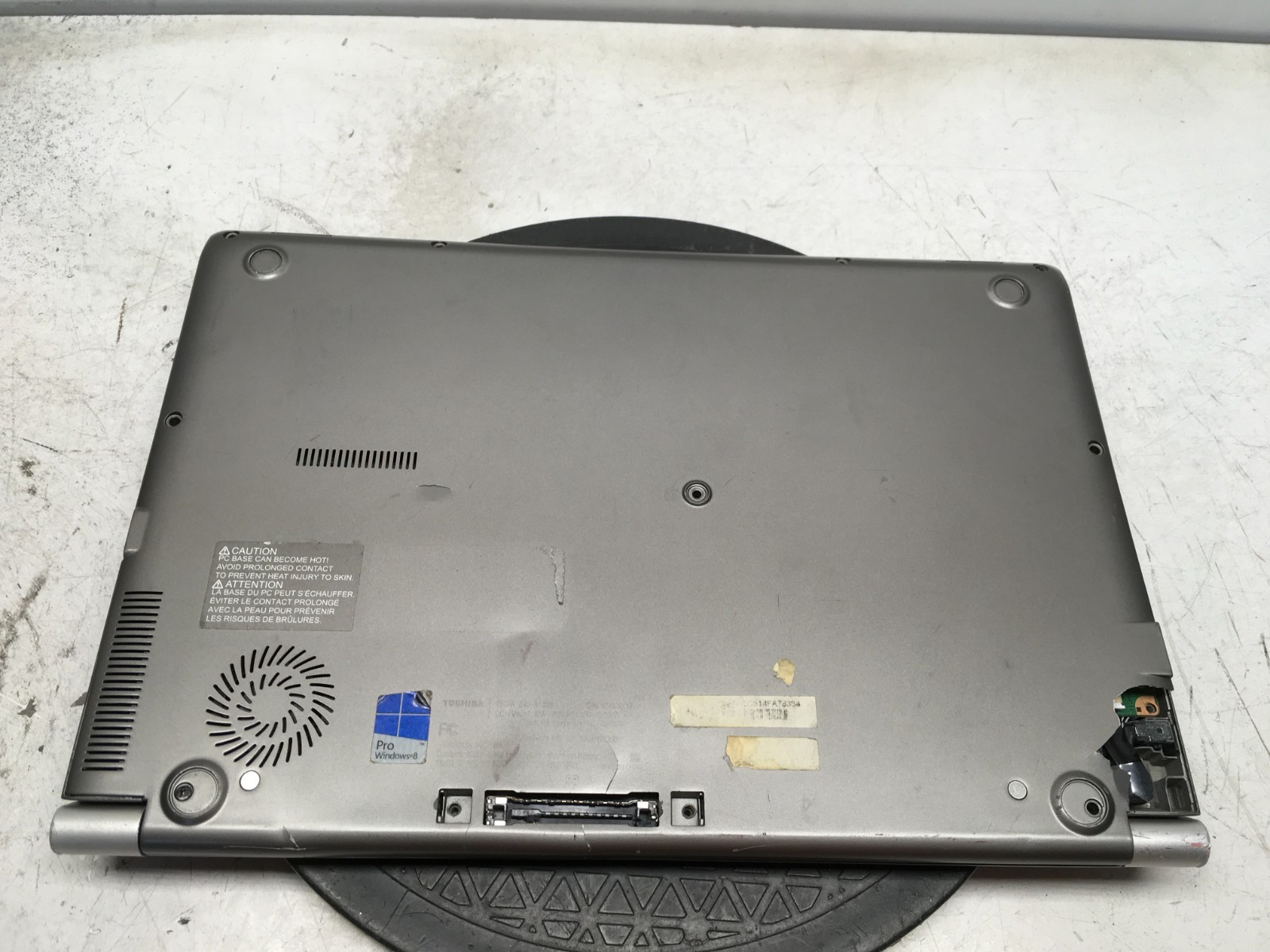 Toshiba Tecra Z40-A1402 Intel i7 vPro No RAM NO HDD