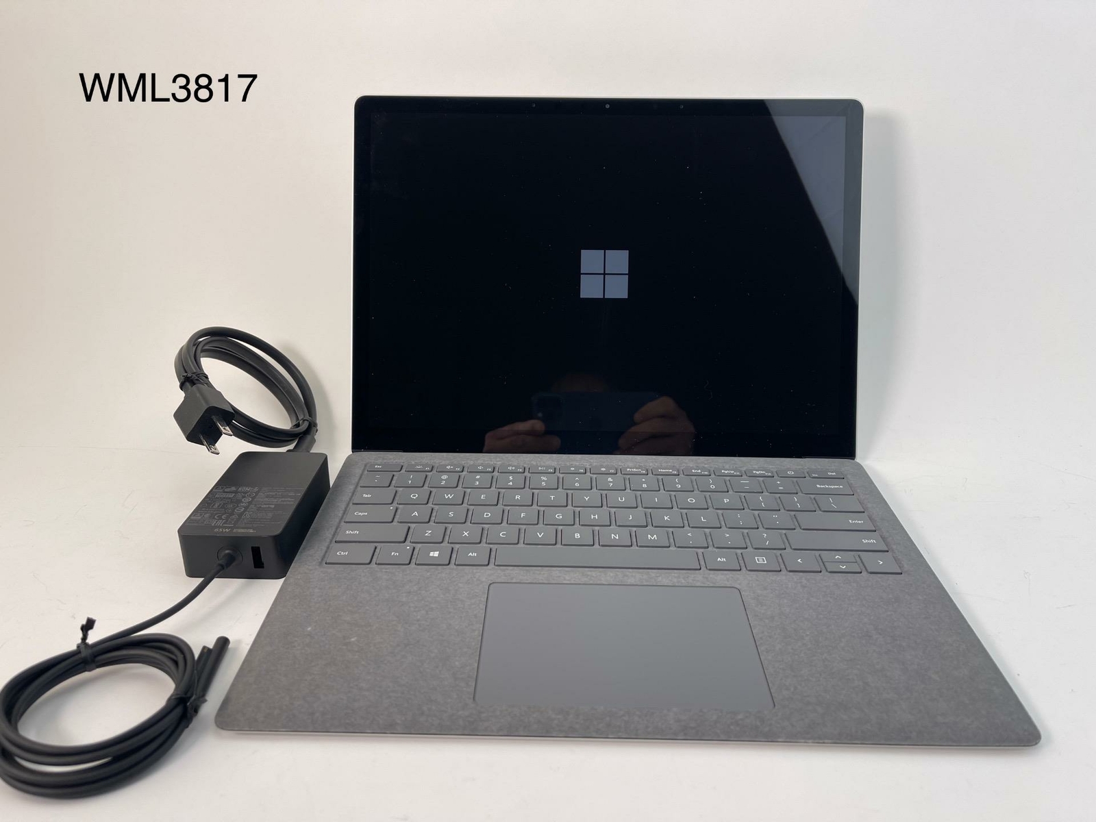 Microsoft Surface Laptop 3, 13.5″ Touch, i5-1035G7, 8GB, 128GB SSD ( VGY-00001 )