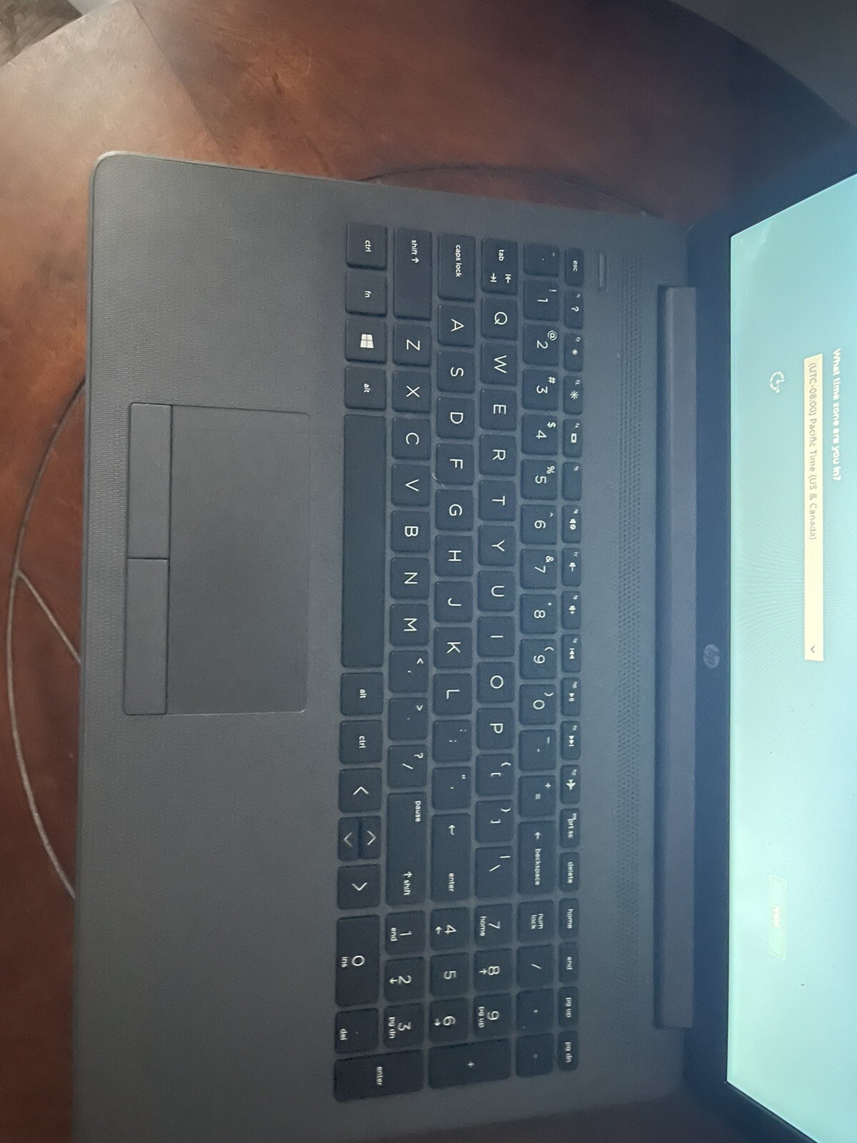 HP Pavilion 2000-369WM 15.6in. (500GB, AMD E-Series, 1.65GHz, 4GB)…