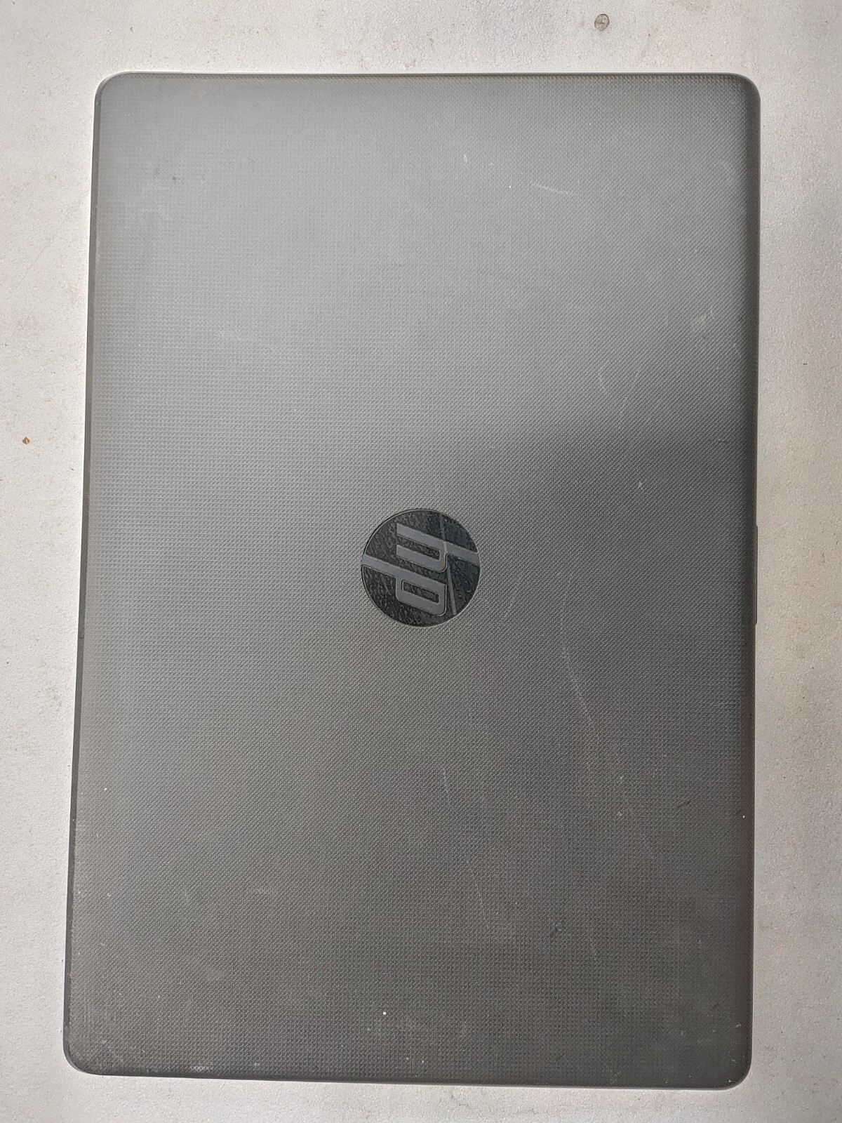 Hp Laptop 17-bs0xx Core i5-7200U@2.50GHz, 8GB RAM , NO HD ( Selling Motherboard)