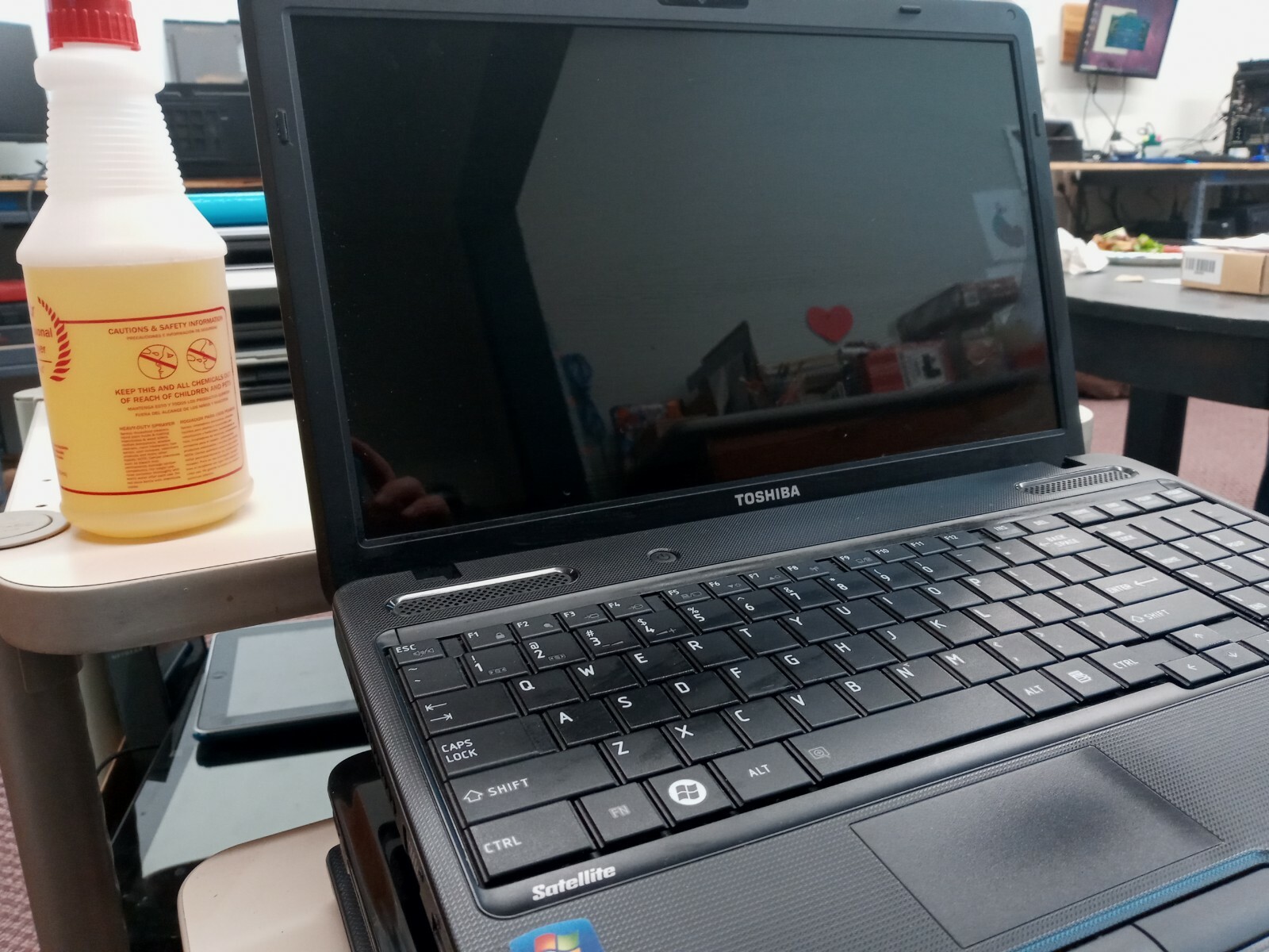 342 – Toshiba Satellite c655D-S5200 PARTS ONLY / AS-IS