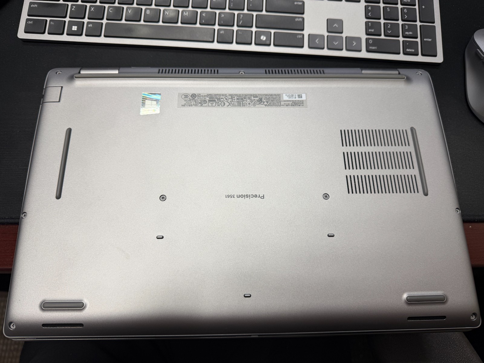 Dell Precision 3561 | i7-11800H | 32GB RAM | 512GB SSD | NVIDIA T600 | 97% Bat