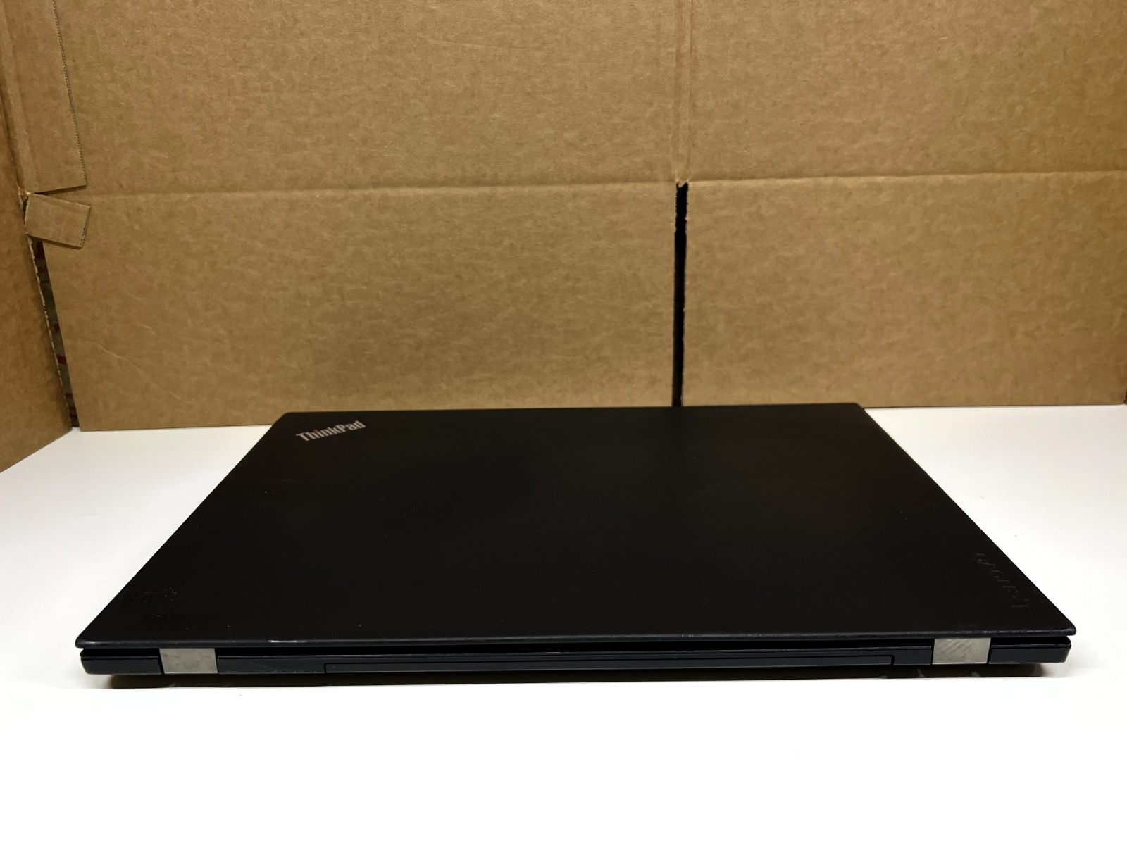 Lenovo ThinkPad Laptop i7-8650U 16GB RAM 476GB SSD Touchscreen Win 10