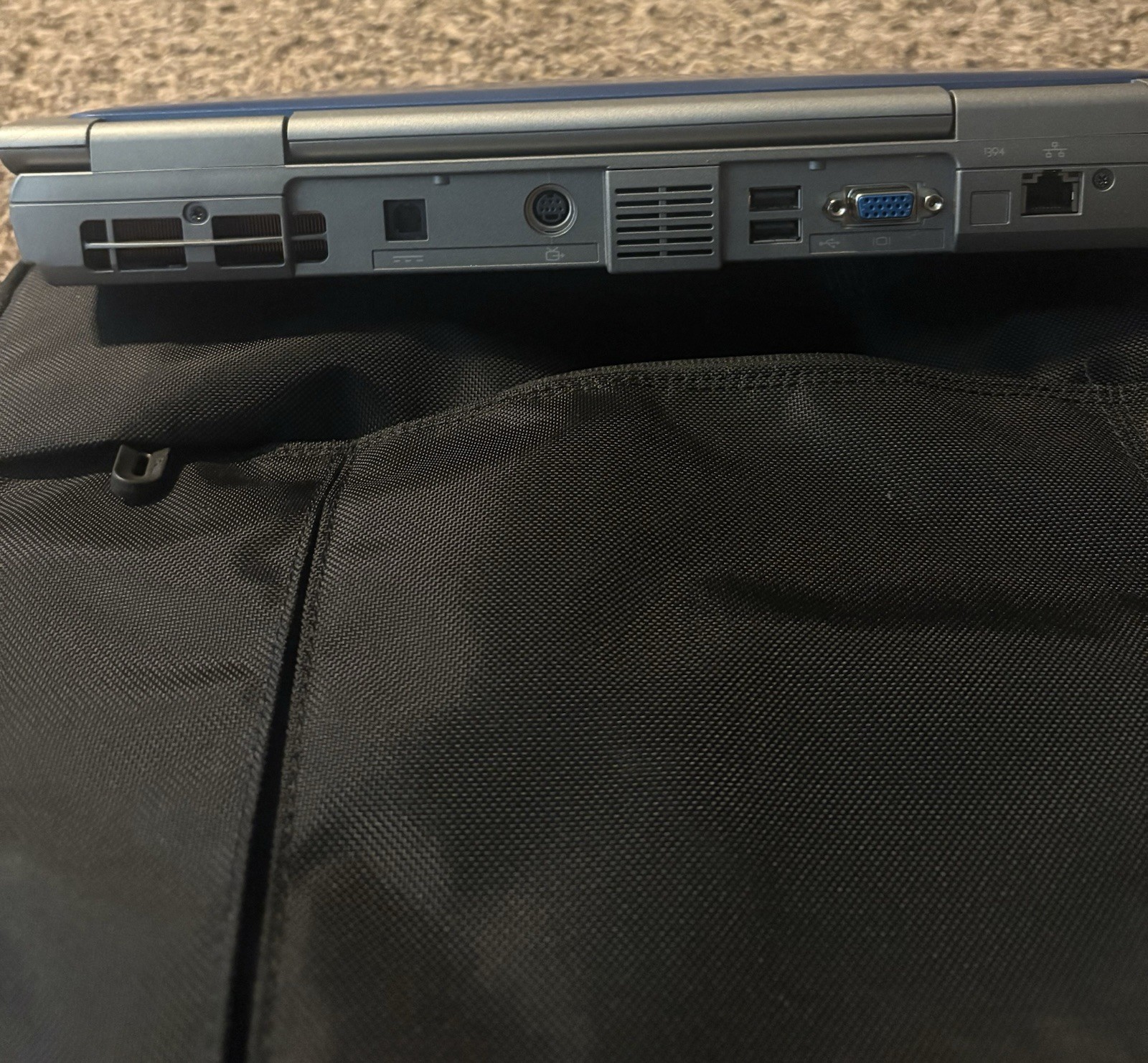 Dell Inspiron 1100 PP07L Notebook Laptop Windows XP/ Holds Charge/Working