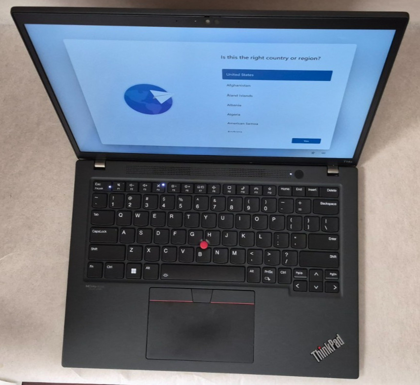 Lenovo ThinkPad T14s Gen 3 Touchscreen i5-1250P 1.70GHz 16GB 256GB Win 11 Pro