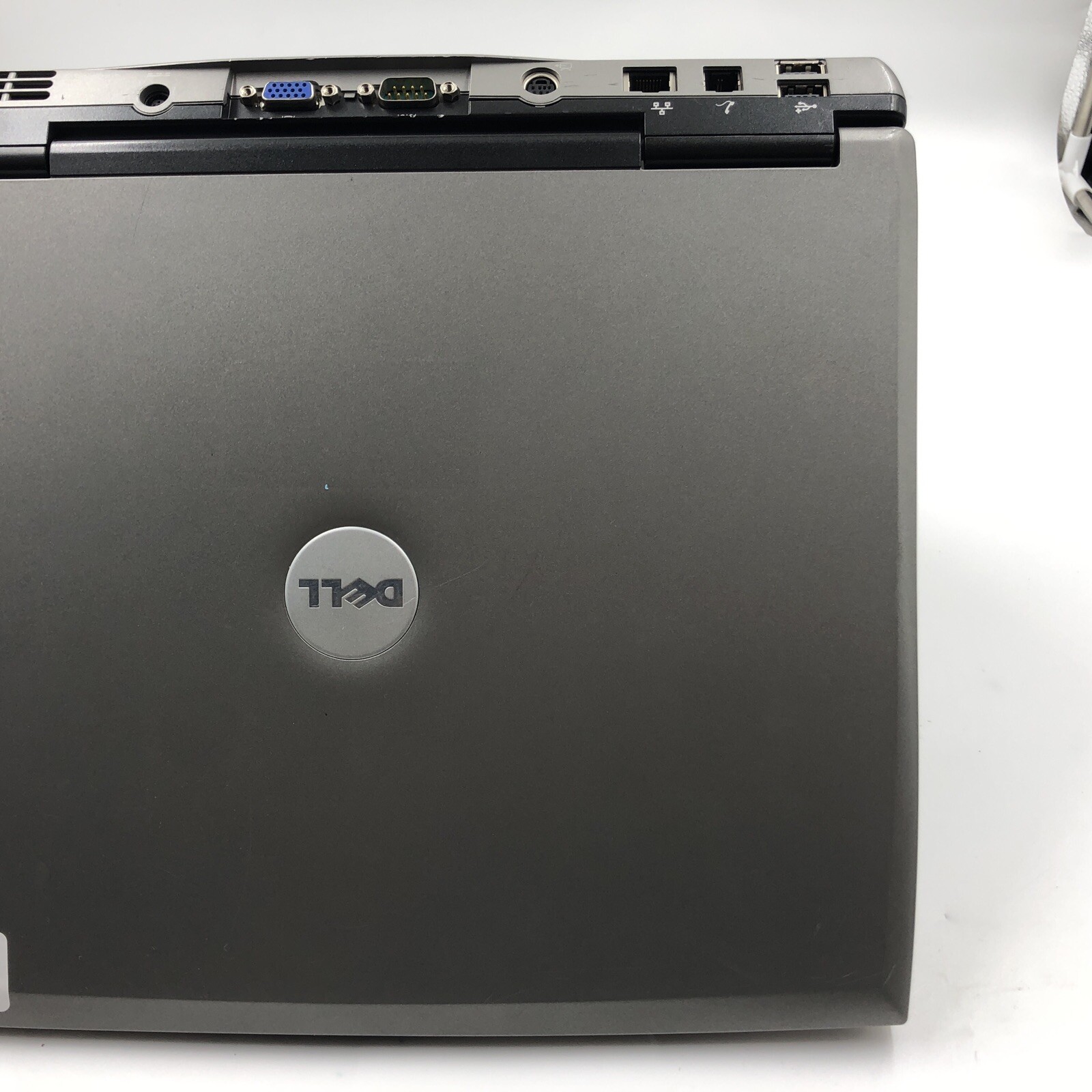 Dell Latitude D520 C2D T5550 1.66GHz Unknown RAM/HDD/OS NO CADDY (FOR PARTS)
