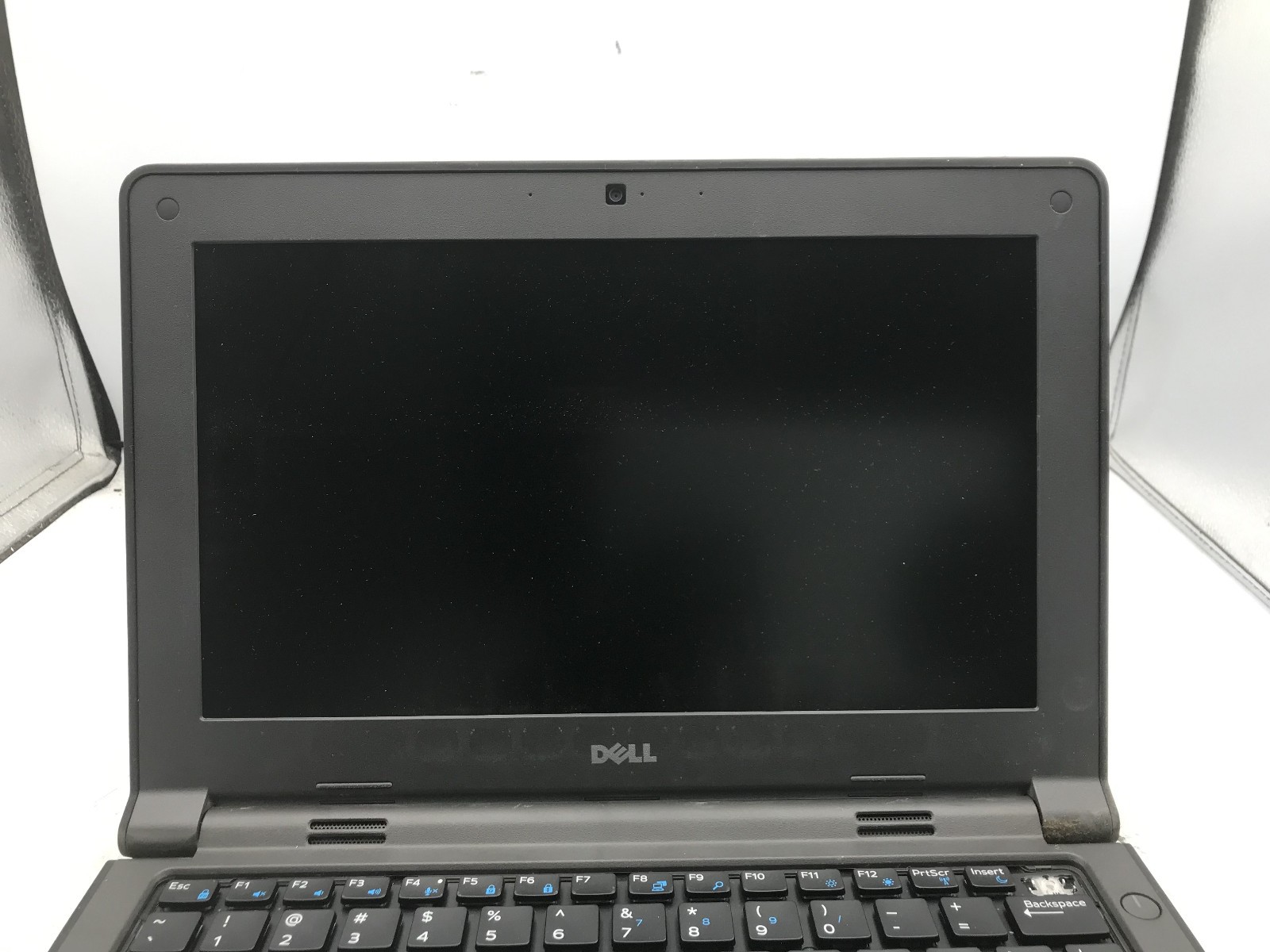 DELL LATITUDE 3150 – FOR PARTS/REPAIR – INTEL PENTIUM N3540 – NO RAM – READ -BB