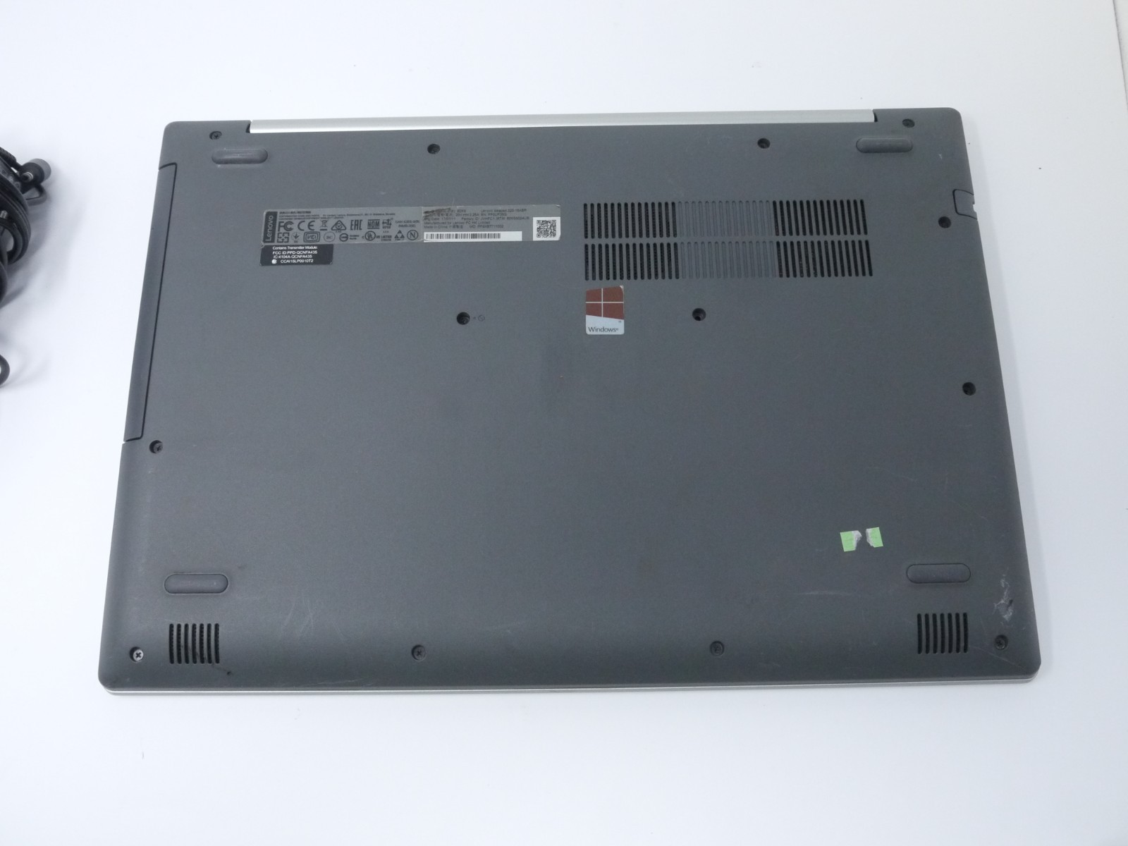 Lenovo Ideapad 320-15ABR 15.6″ Laptop – AMD A12-9720P / 8GB / 1TB HDD / Win11