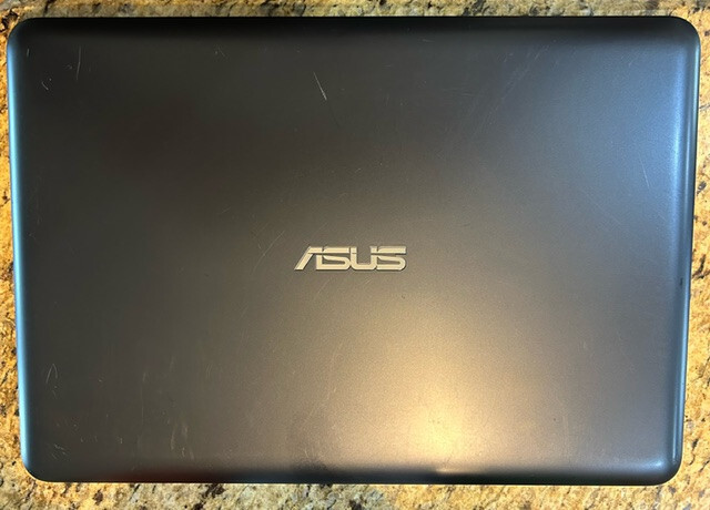 ✅ ASUS Sonicmaster L402W Laptop Computer & Charger 4GB Ram Windows 10 S AMD E2