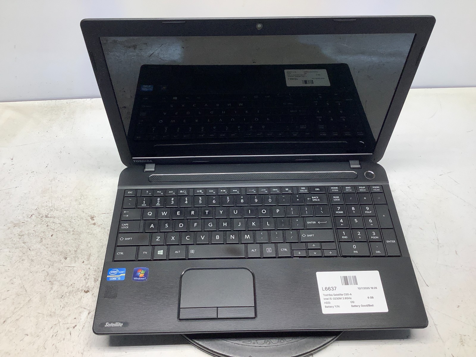 Toshiba Satellite C50-A Intel i5-3230M 2.6GHz 6 GB NO HDD – BAD SCREEN