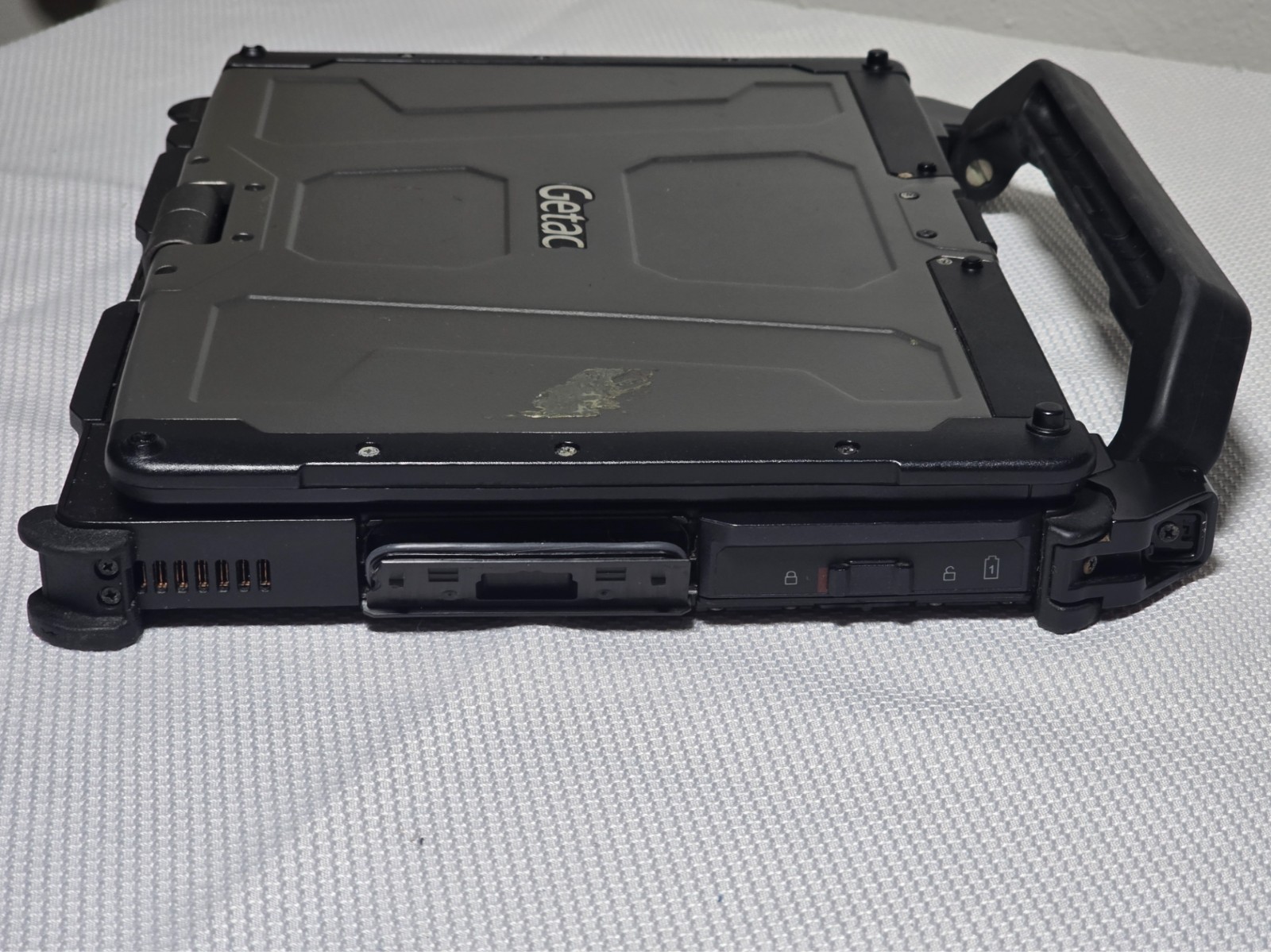 Getac V110 G3 Rugged Laptop Touchscreen i7 8GB