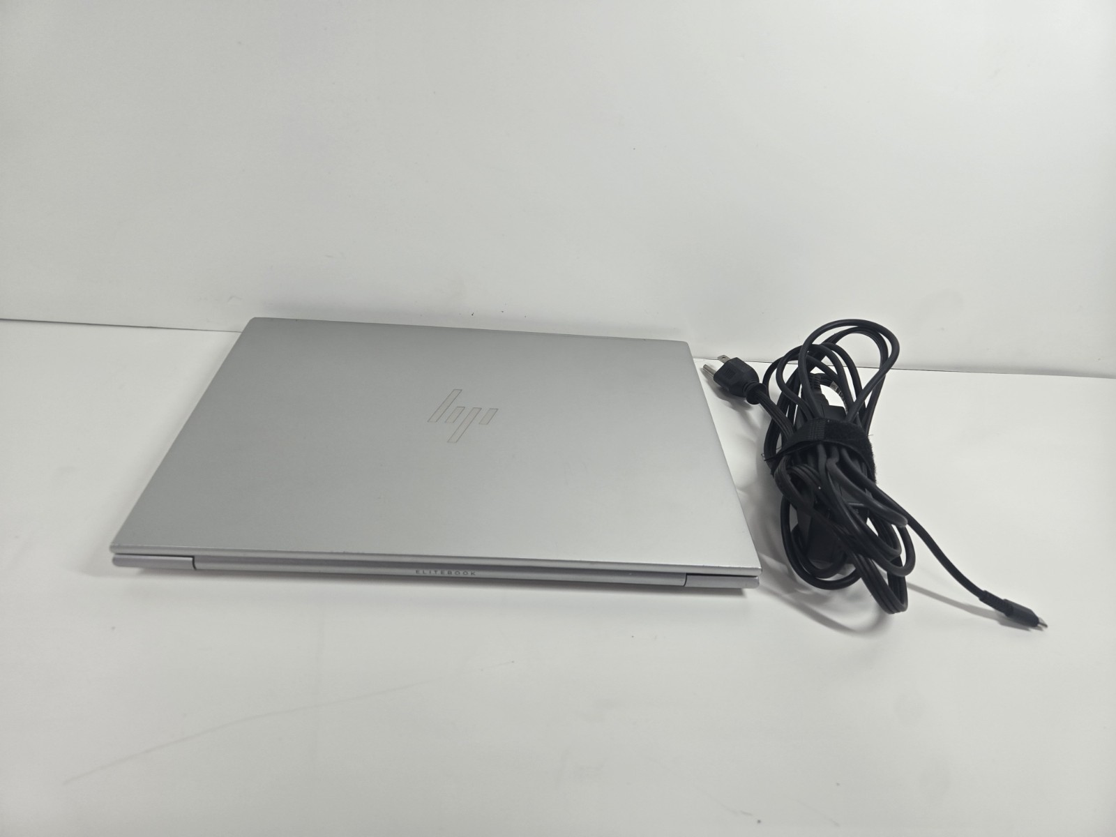 HP EliteBook 840 G10 14″ (512GB SSD, Intel Core i7-1360P, 5.00GHz, 16GB RAM)