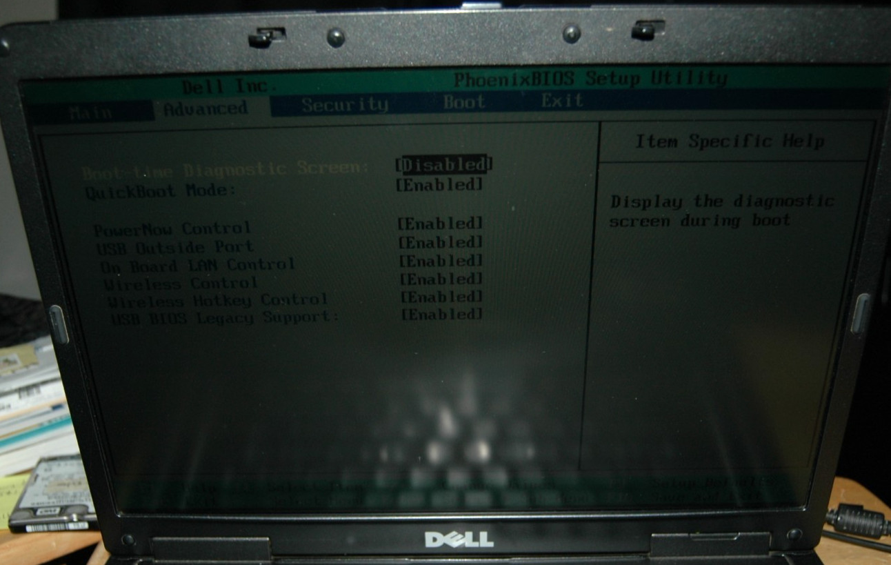 2 laptops Dell Vostro 1000 15″ [AS IS] AMD Turion 64 X2 and CTX EzBook 700E