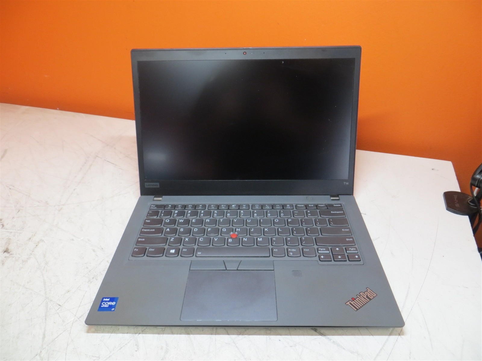 Scratched LCD Lenovo ThinkPad T14 Gen 2 Intel i7-1185G7 3GHz 16GB 1TB SSD