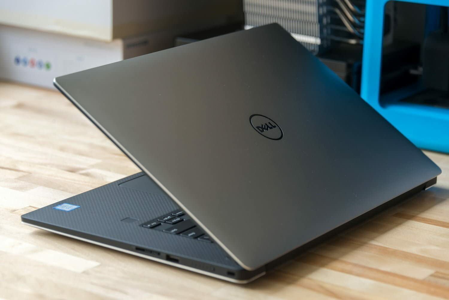 Dell XPS13 9370 Laptop Core i7 4K QHD+ 3200×1800 Touch 1TB 8GB Win10 XPS