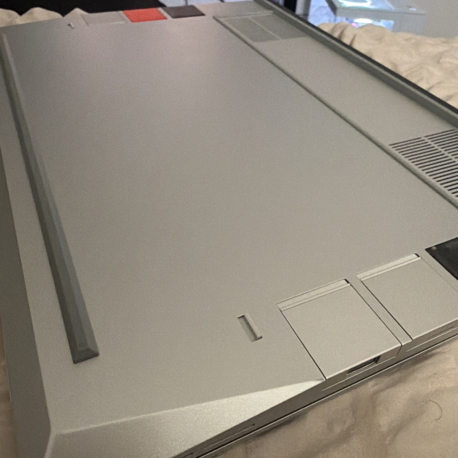 Framework 16 DIY 16-DIY 16″ Ryzen 7 7840HS 3.8GHz 32GB RAM 2TB NVME SSD
