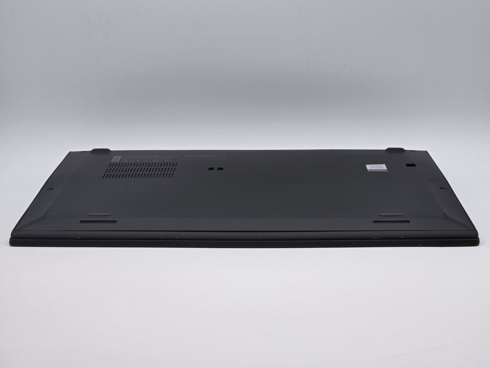 Lenovo ThinkPad X1 Carbon 6th Gen 14″ FHD Touch I7-8650U 256GB 16GB W11P *READ*