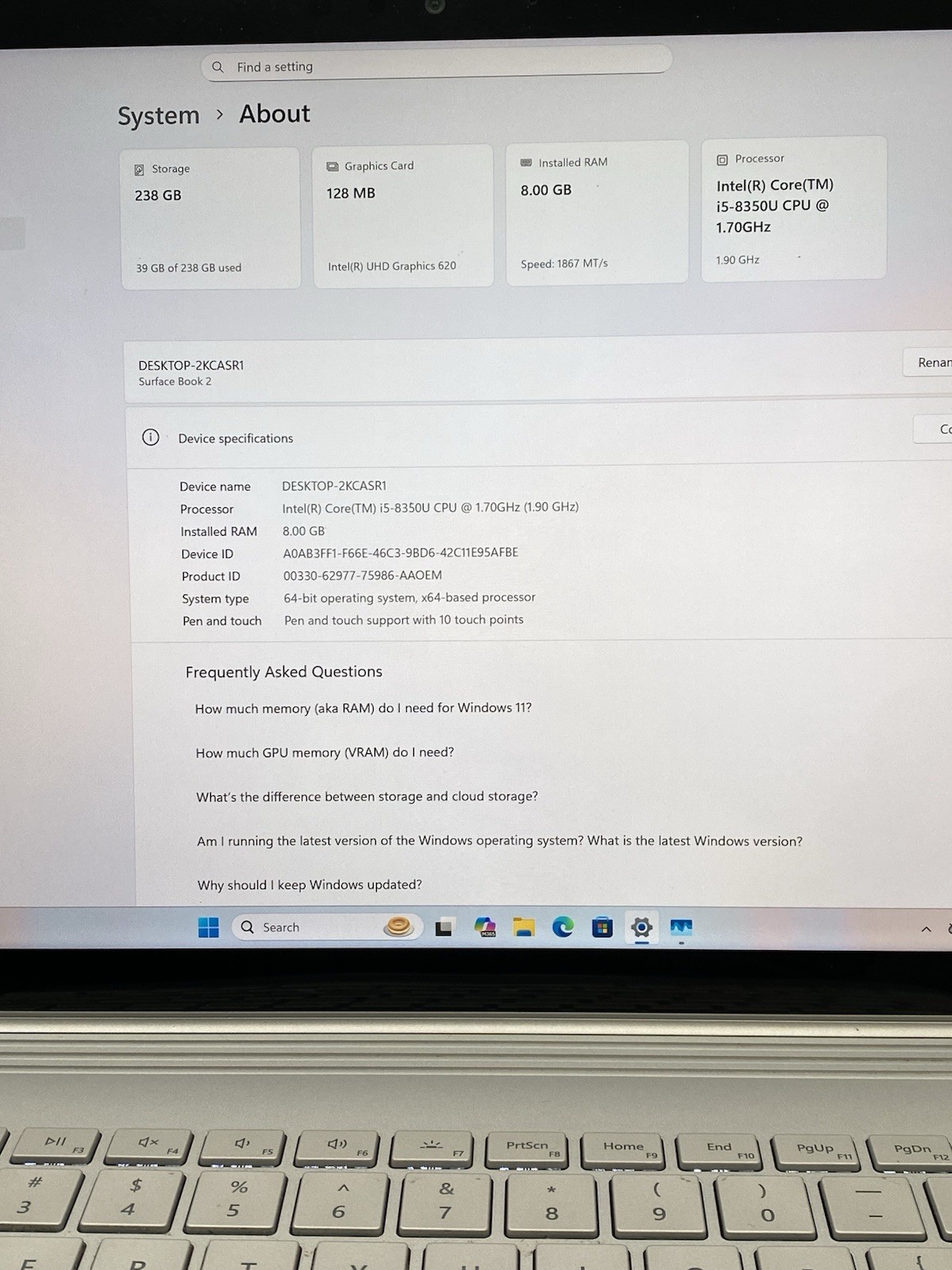 Microsoft Surface Book 2 1832 Core i5-8350U @ 1.70 GHz 8GB 256GB SSD Windows 11