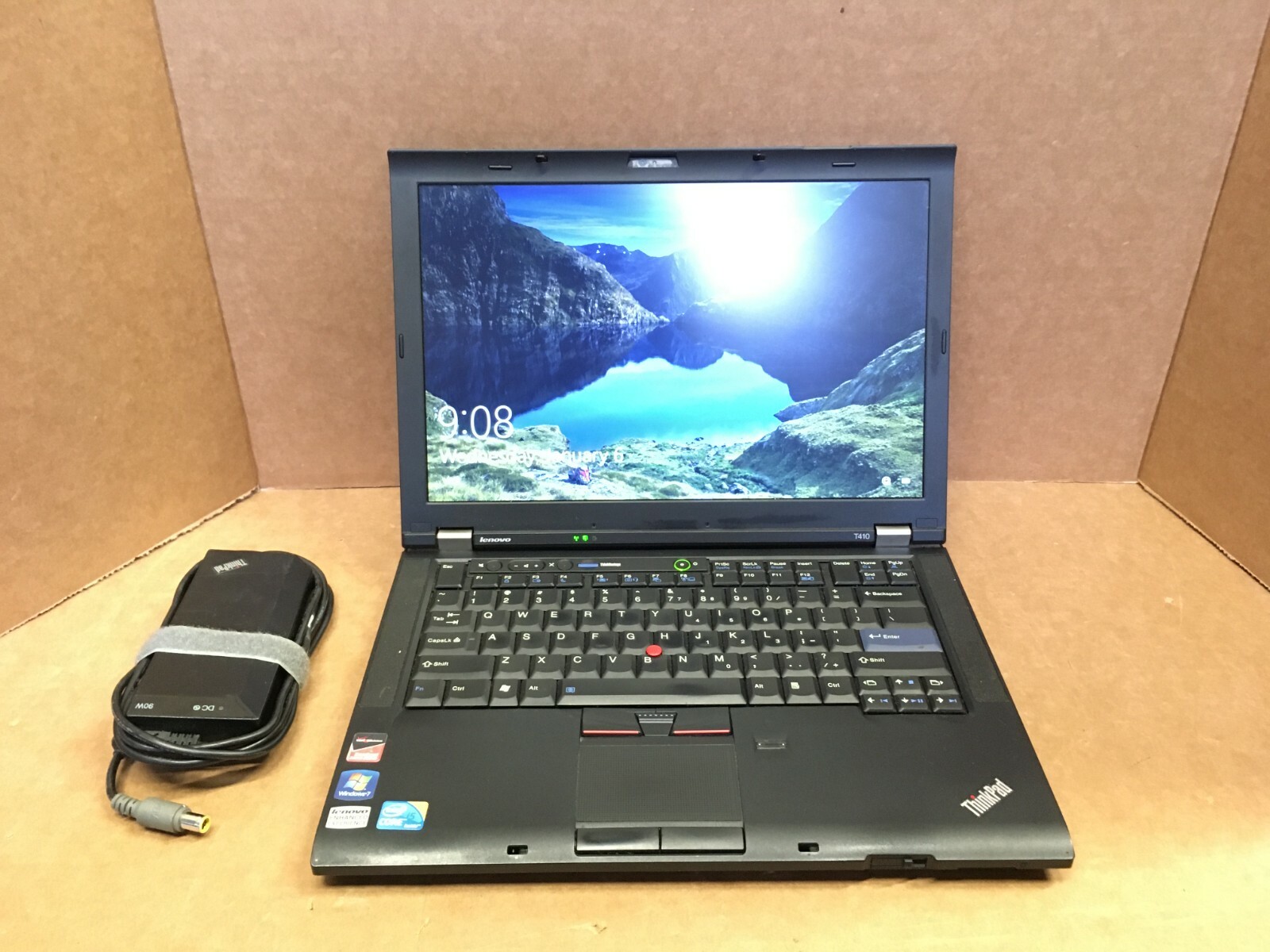 Lenovo Laptop ThinkPad T410 14.1″ Windows 10 i5 4GB RAM 320GB HDD DVD NVIDIA HD