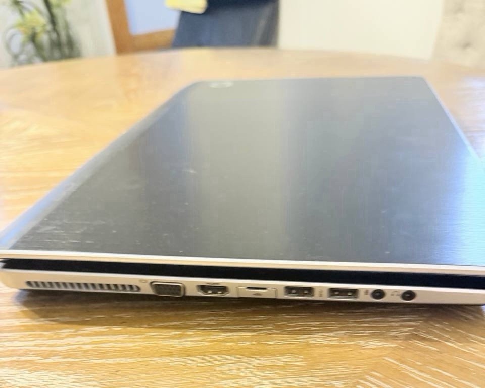 HP Envy dv7 Laptop i7-3630QM 16GB RAM 930GB HDD NVIDIA GeForce GT 635M