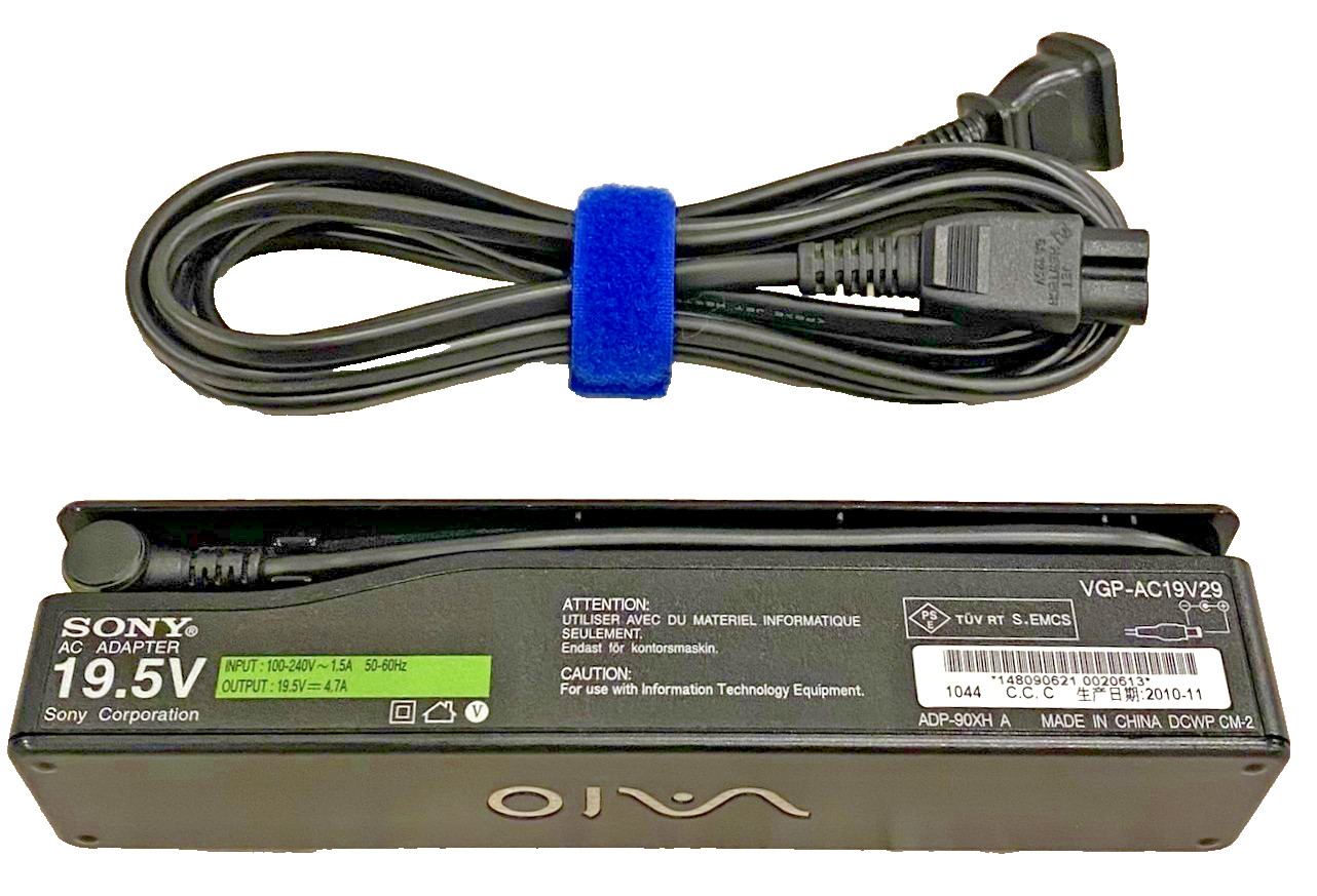 Sony VAIO VPCS13AFJ S-Series Laptop – Full Kit, Collectors, Japan-only Features