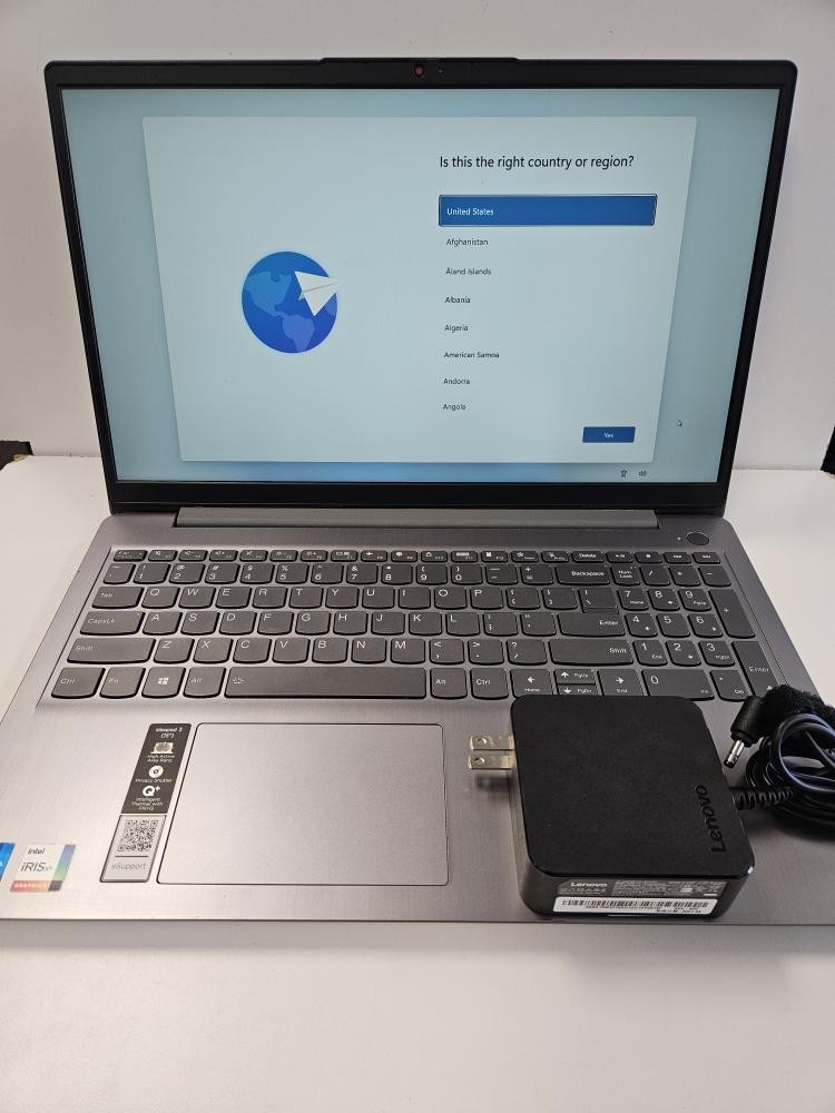 LENOVO IDEAPAD 3 15ITL6 (P27012371)