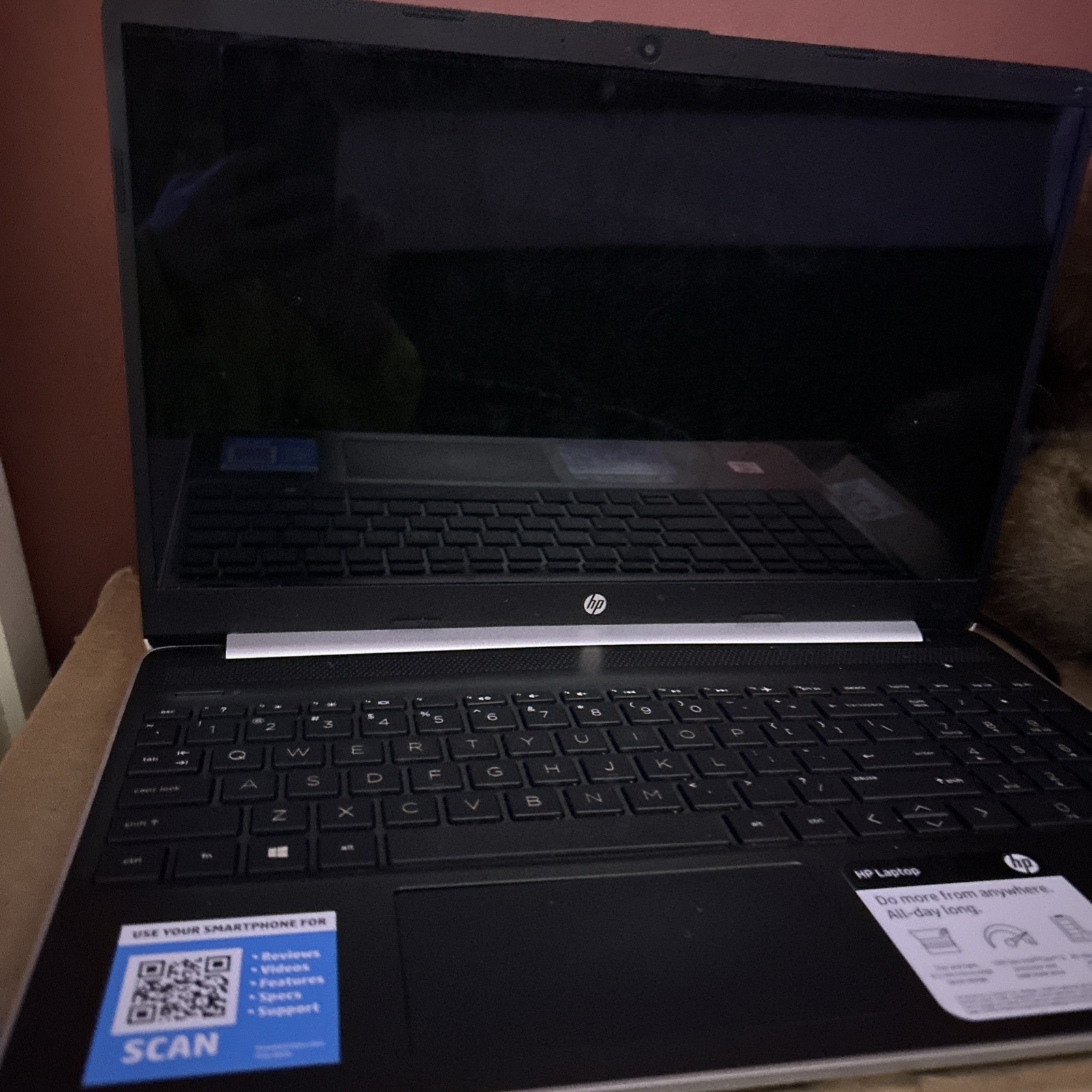 Touchscreen HP Laptop model is intel core i3 10th generation all day battery