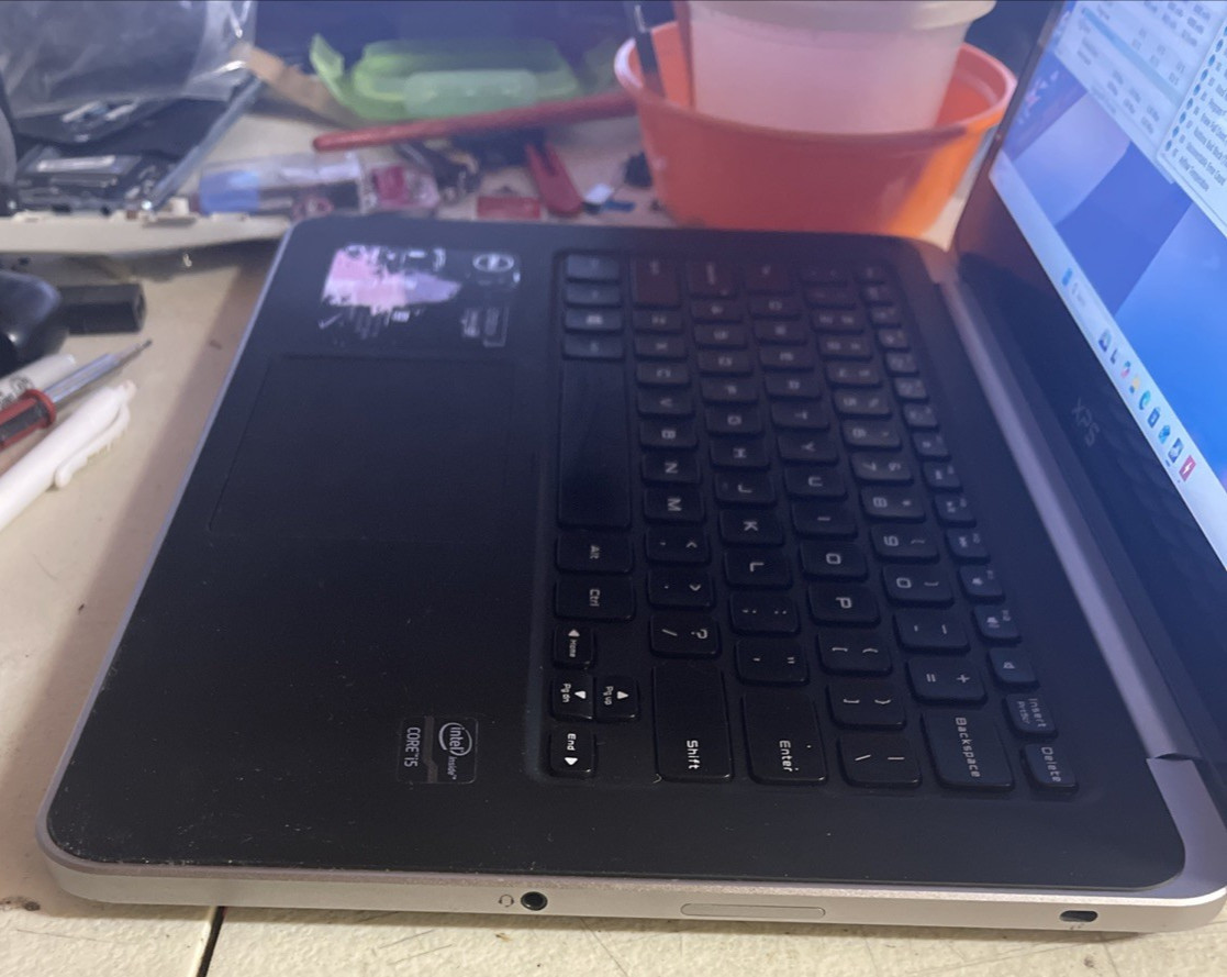 Dell XPS L421X i5-3317U 8GB 500GB HDD Intel Integrated WIN 11
