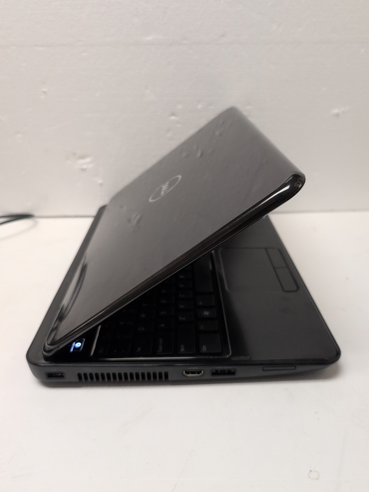 🔥(NICE) Dell Inspiron N5110 15.6″ Laptop i3-2330M CPU/4GB /500GB HDD / Win XP –