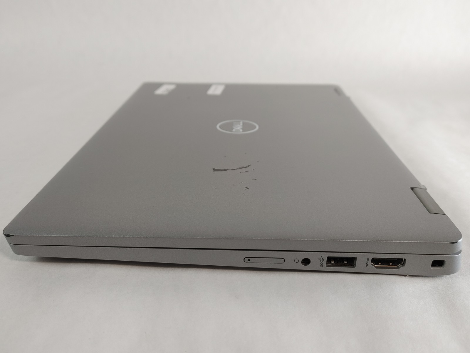 Dell Latitude 5330 Core i7-1265U 1.80 GHz 16 GB DDR4 256 GB NVMe Windows 11 Pro