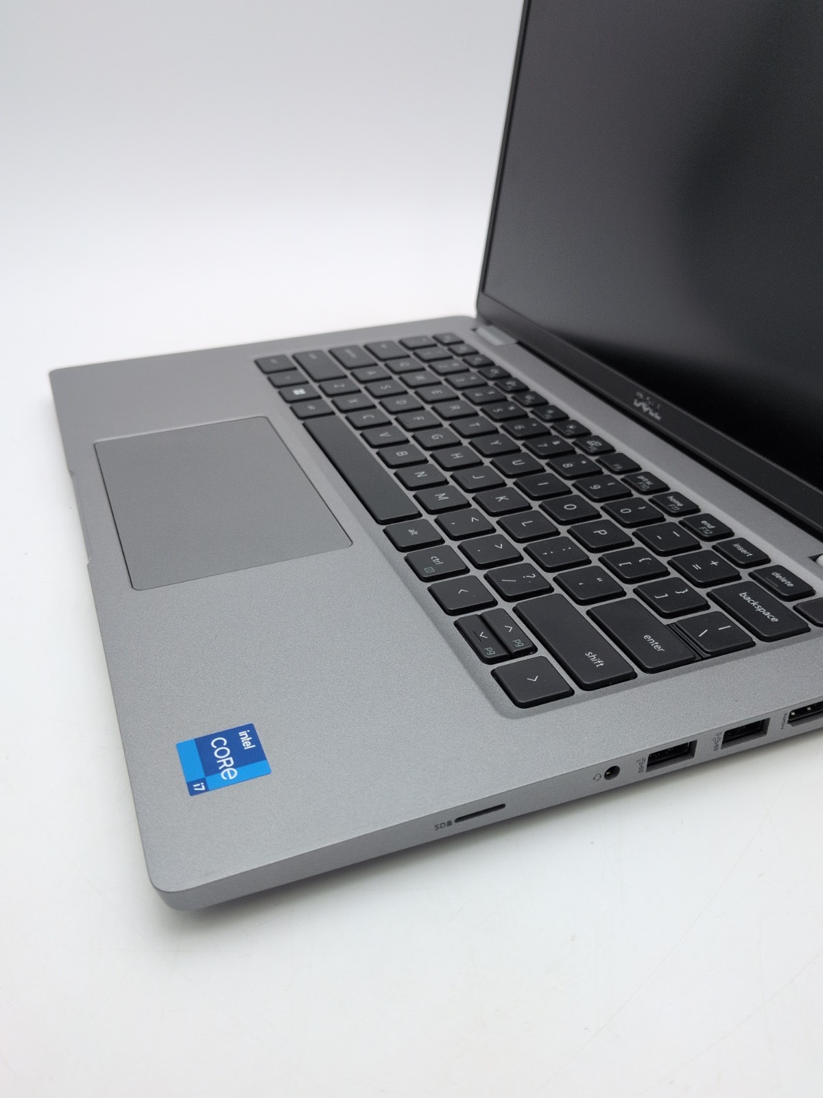 Grade A Dell Latitude 5430 i7-1255U 16GB RAM 256GB NVMe SSD Win 11 Pro