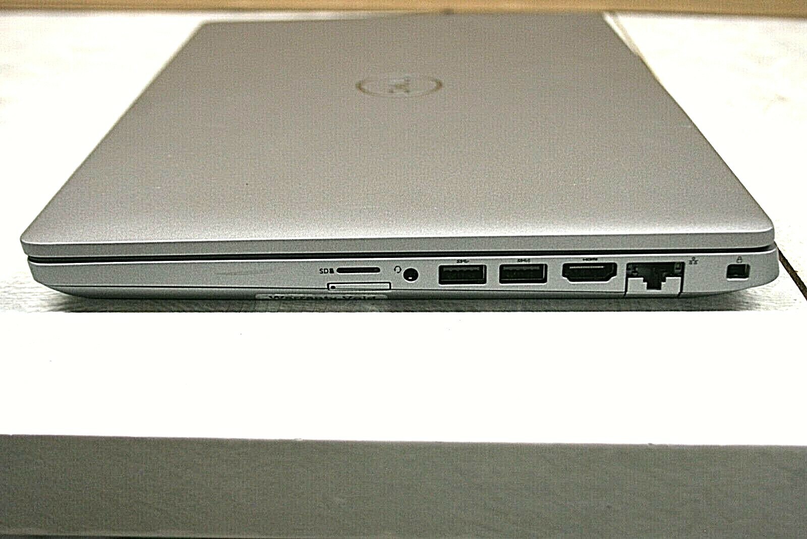 Dell Latitude 5411 14″ (512GB SSD, Intel Core i7 10th Gen., 5.10 GHz, 16GB)