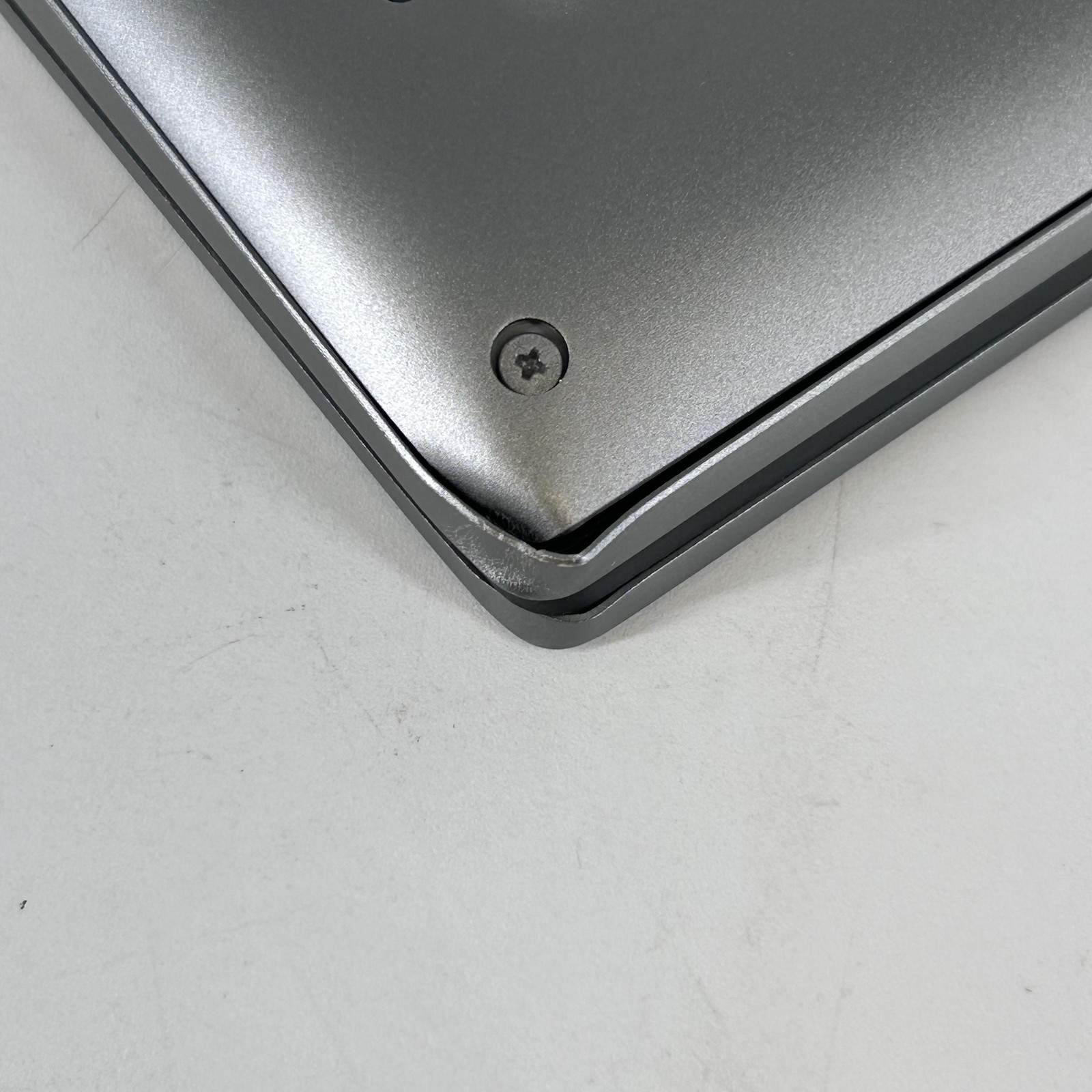 Dell Latitude 7450 14 Gray QHD+ TOUCH 3.8 GHz Ultra 7 165H 32GB 256GB SSD Fair