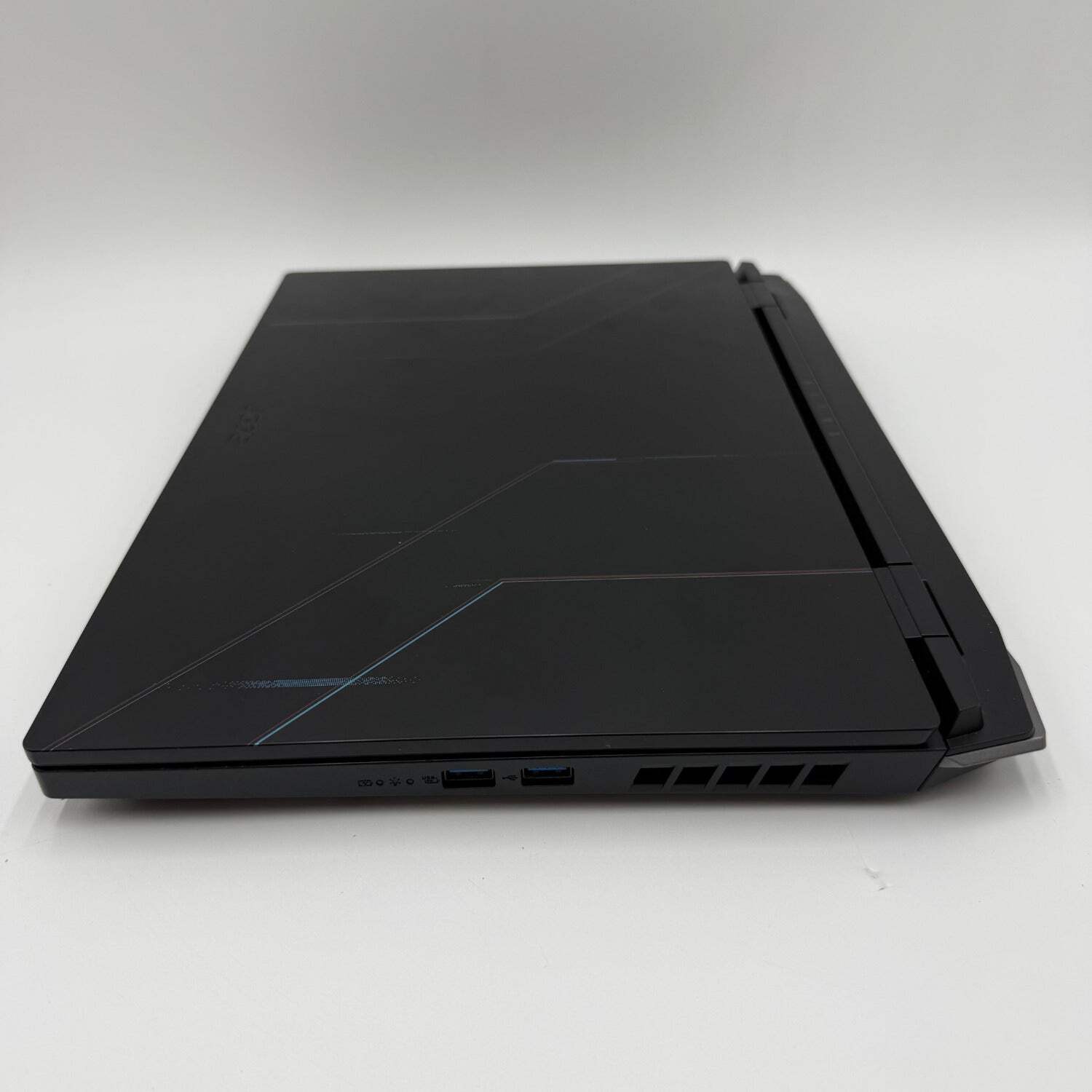 Acer Nitro 5 AN515-58 15.6″ i7-12650H 4.7GHz 16GB RAM 1TB SSD GeForce RTX 4050