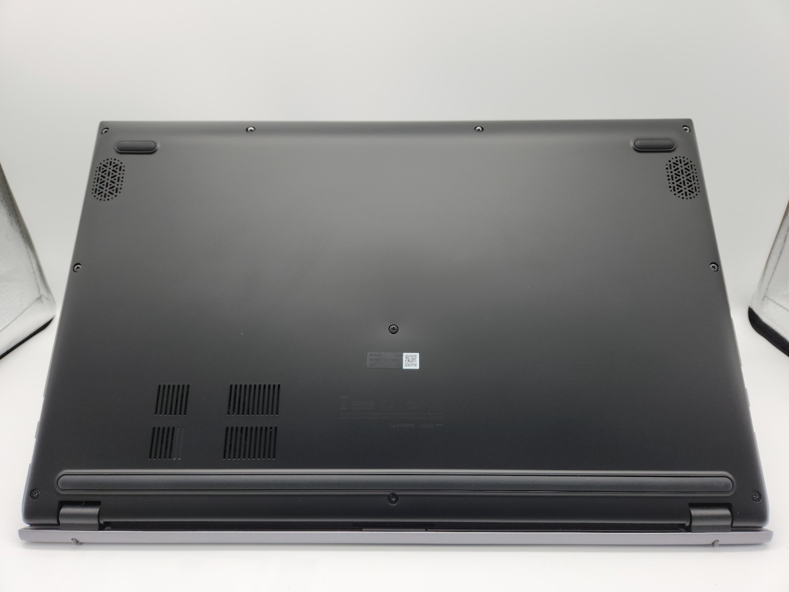 ASUS VivoBook 15.6 FHD AMD Ryzen 3 3250U 4GB RAM 128G SSD Slate Gray Windows 10
