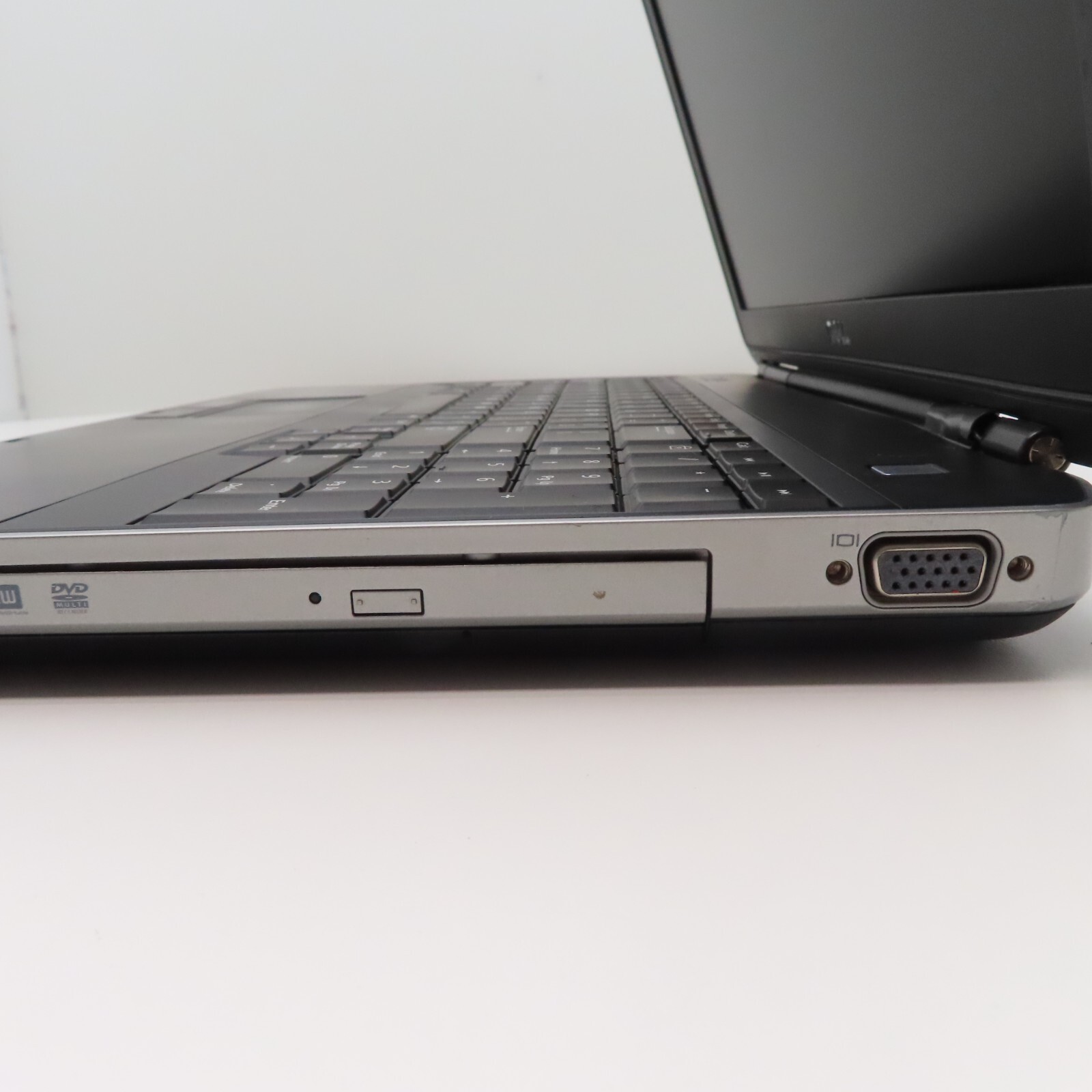 Dell Latitude E5530 Laptop Intel Core i3