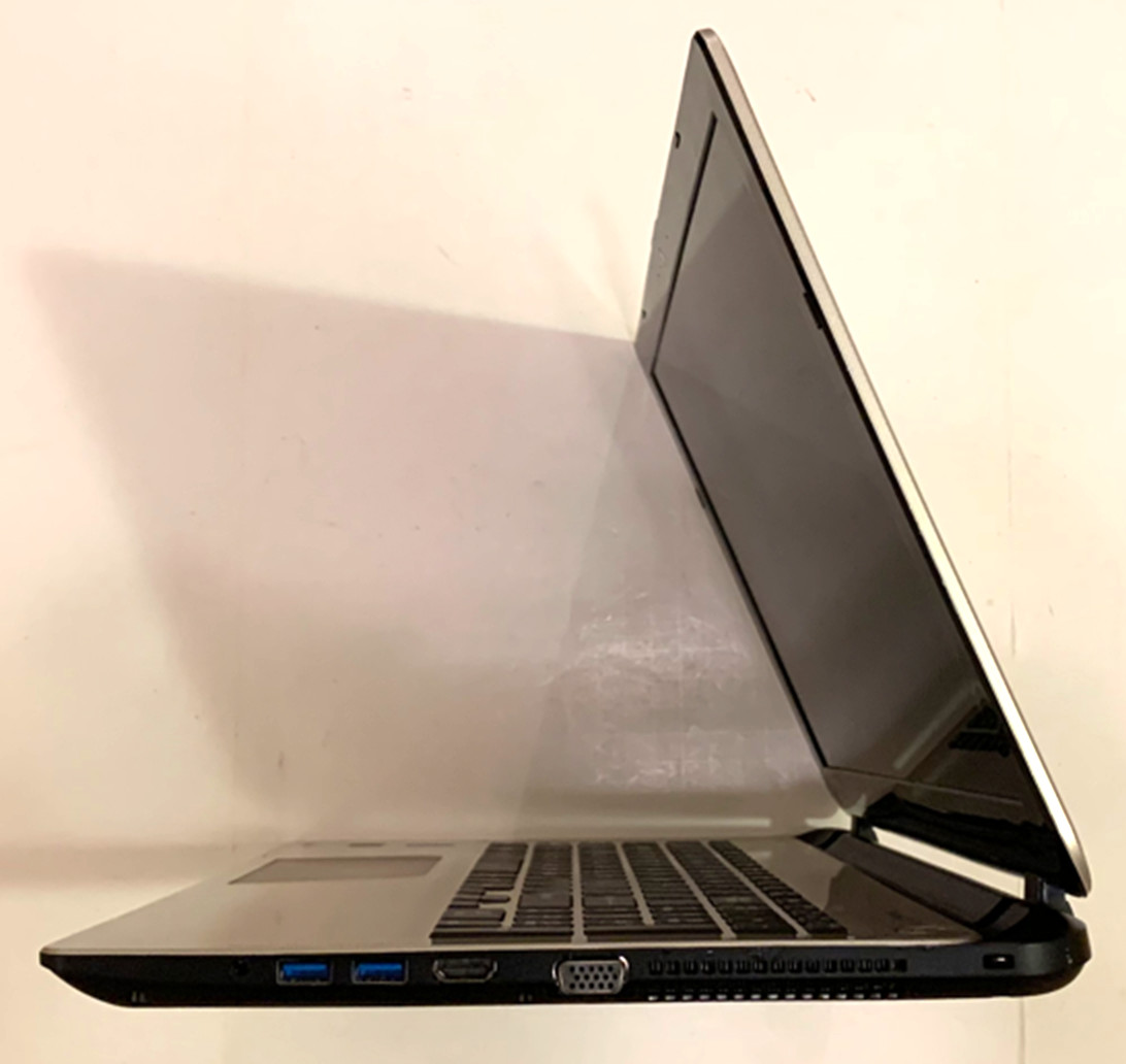 Toshiba Satellite L55-B 15.6″ WIN 11 ACTIVATED i5-4210U 1.7/2.7GHz 8GB RAM 750GB