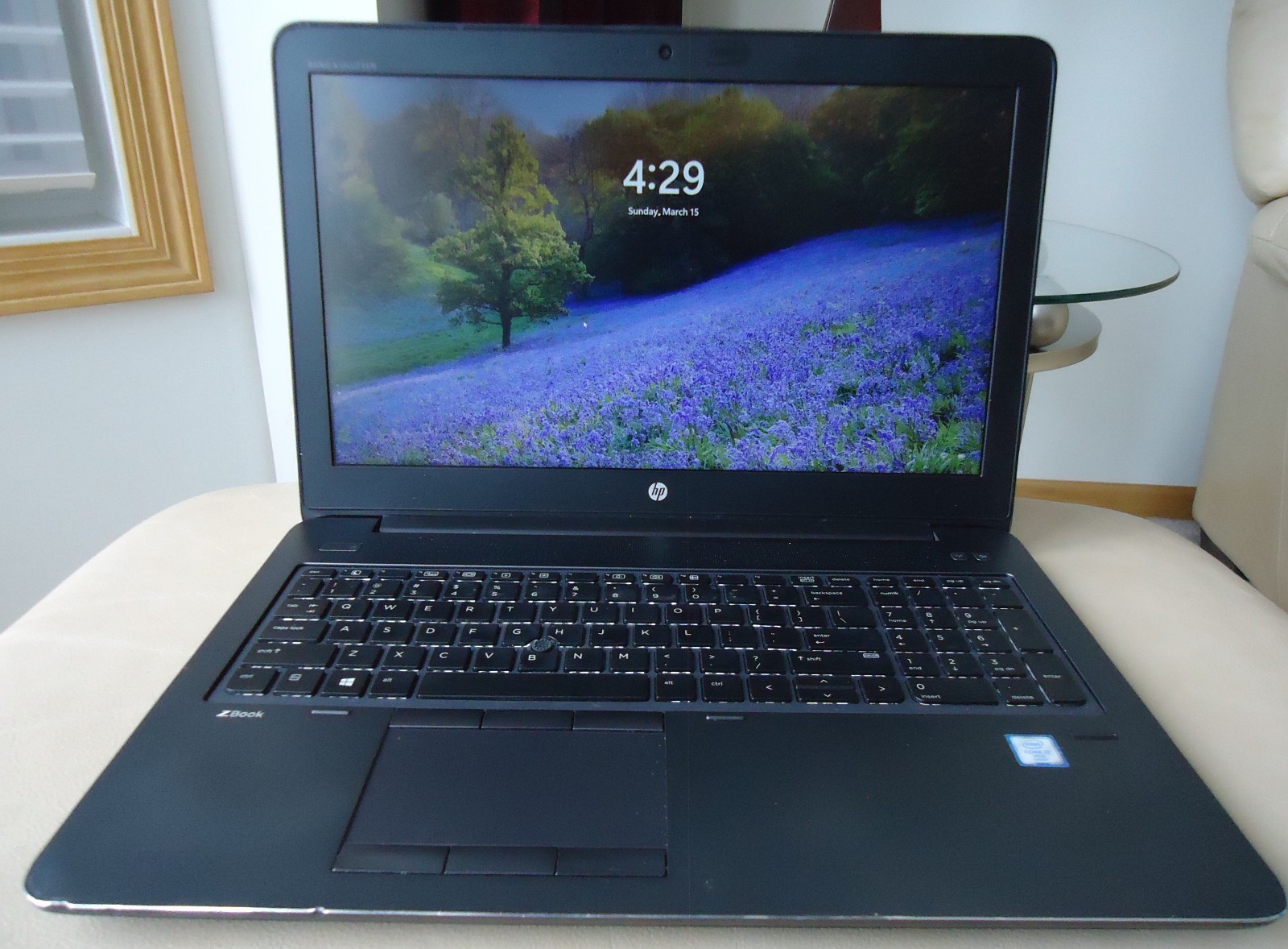 HP ZBook 15 G3 i7-6700HQ 2.70GHz 8GB 128GB NVMe 15.6″ FHD Quadro M2000M