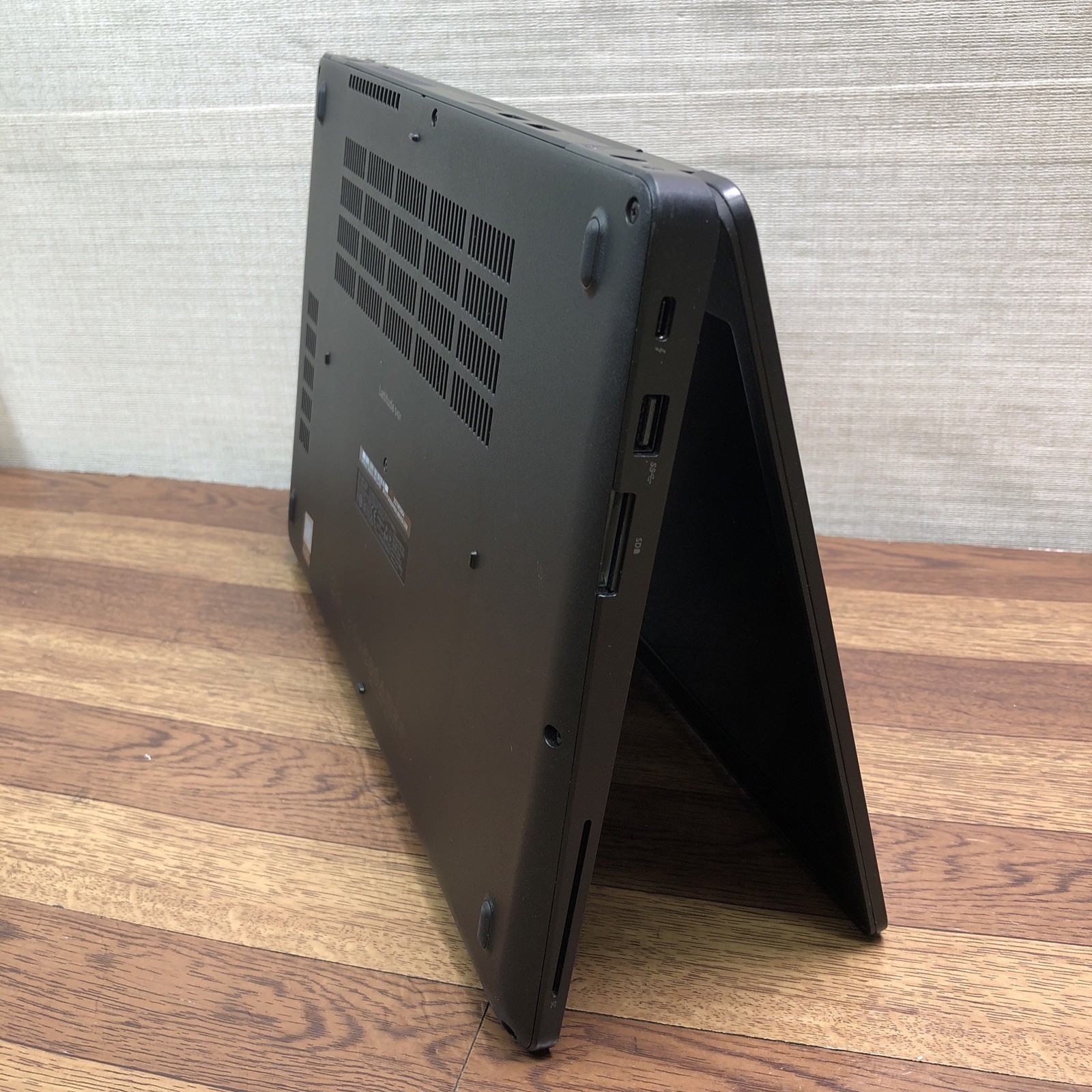 Dell Latitude 5491 14” Intel Core i7-8850H 2.6GHz 32GB RAM 512 GB SSD – No OS