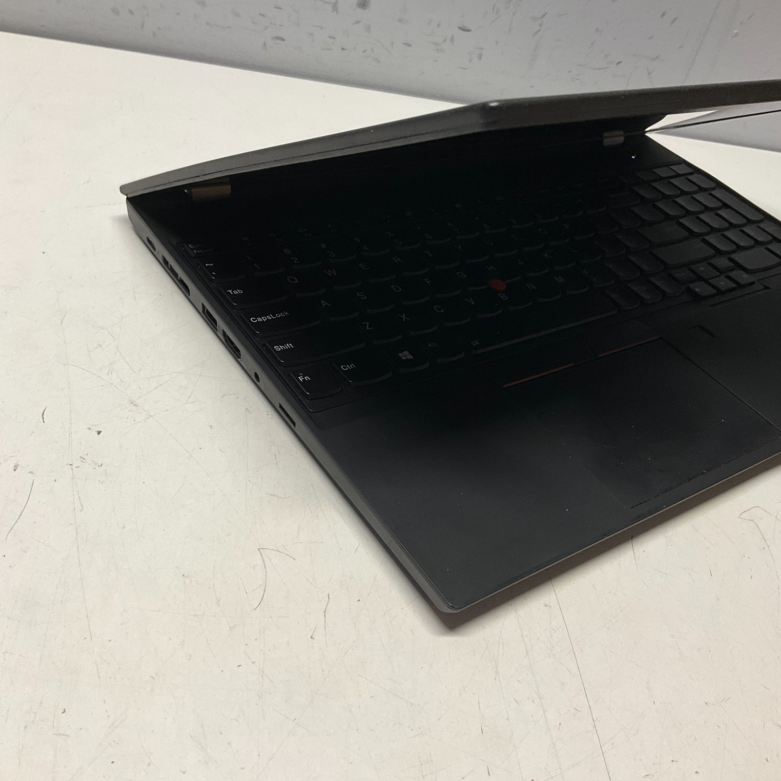 Lenovo ThinkPad T590 i7-8565U 8GB RAM 256GB SSD Windows 11 Pro 15.6″ Laptop