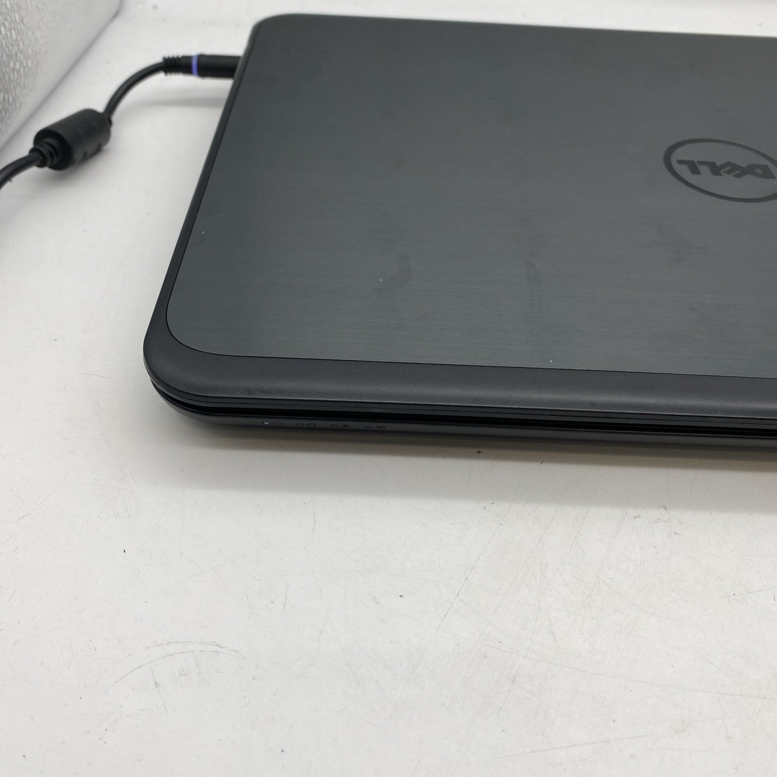 Dell Latitude 3540 15″ Laptop Intel Core i3-4th, 8GB Ram, No Drive, No OS (Q4)