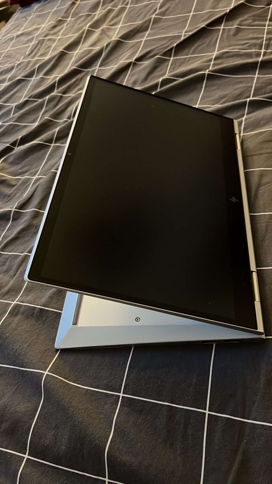 HP EliteBook x360 830 G7 13.3″ (512GB SSD, i7-10810U, 4.90 GHz, 16GB)…