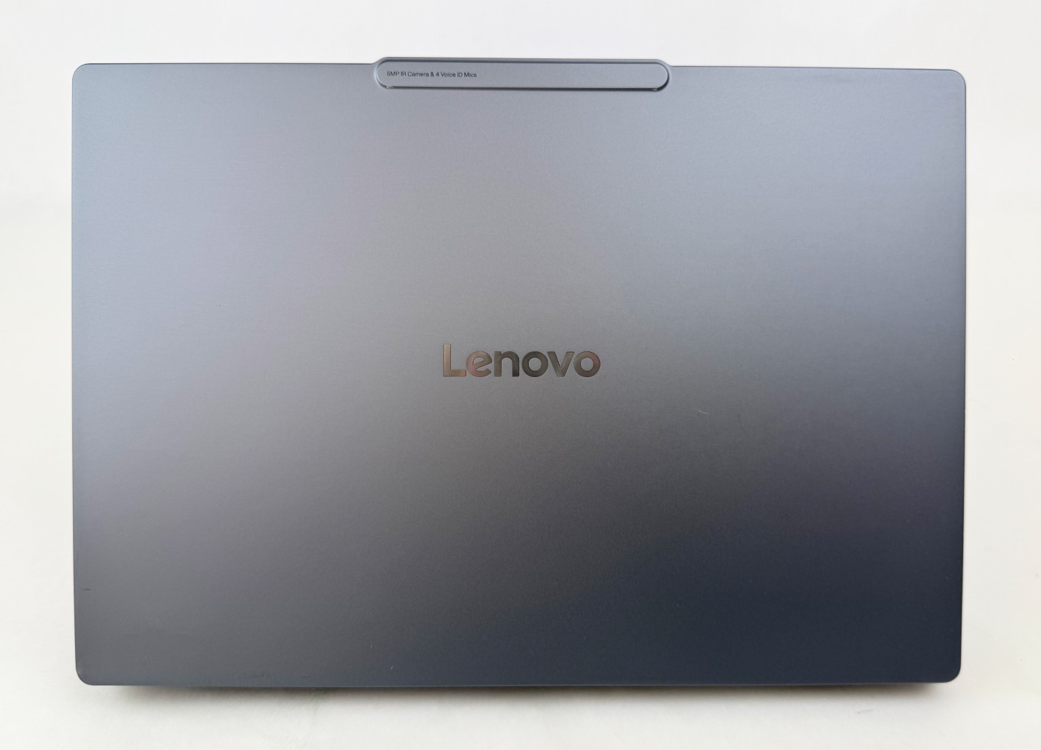 Lenovo Slim 7 14ILL10 14″ FHD+ OLED Touch Ultra 7 258V 32G 1TB SSD W11H Copilot+