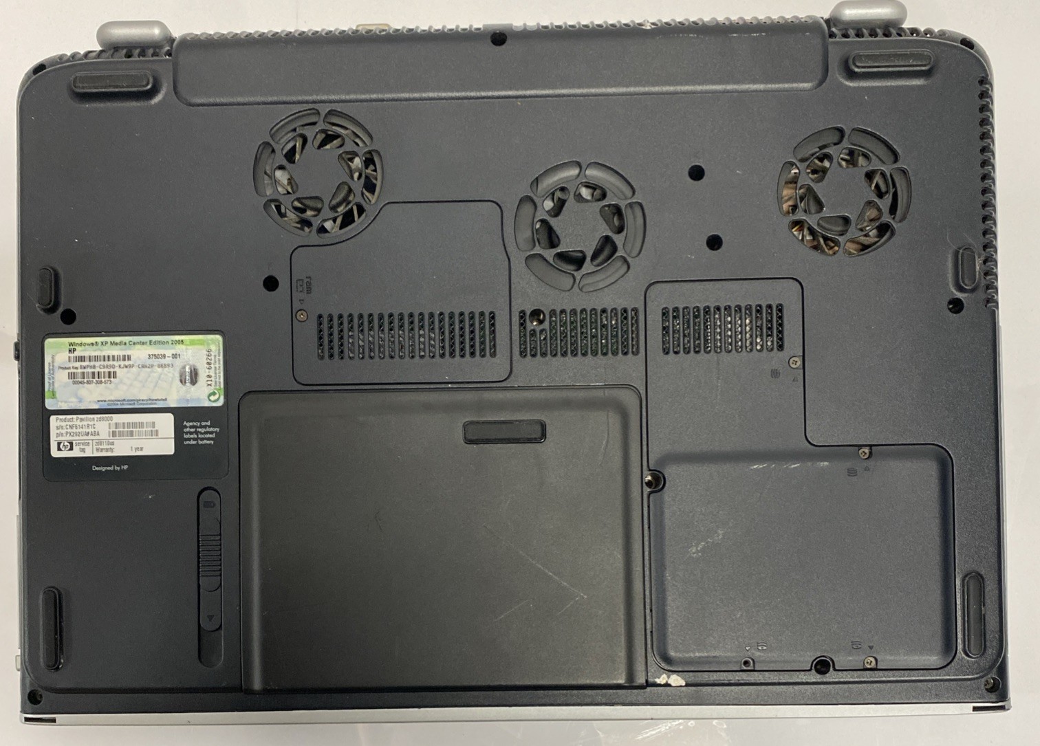 Vintage HP Pavilion zd8000 – Untested | No Hard Drive | READ