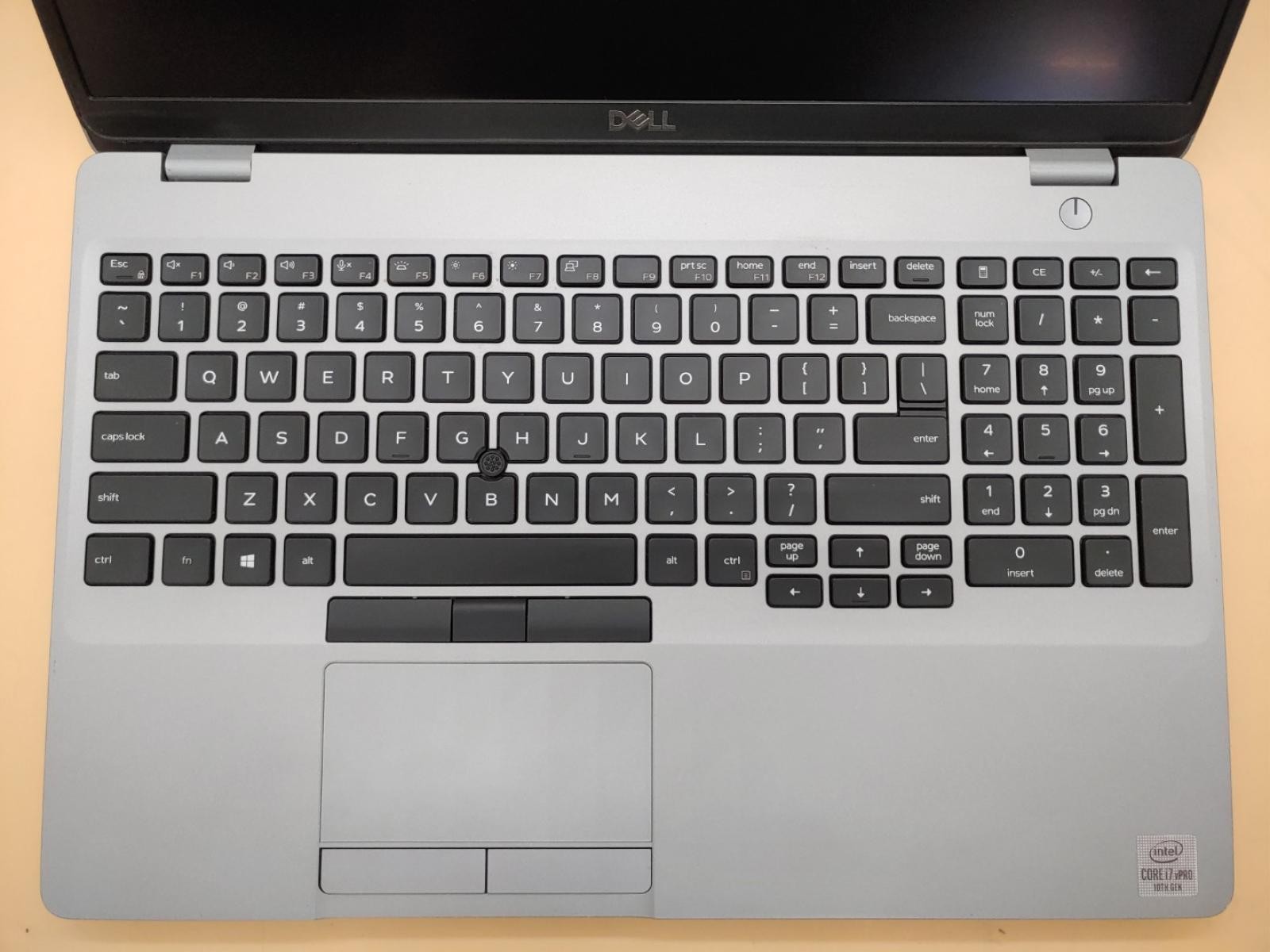 Dell Precision 3550 15.6″ i7-10810U Quadro P520 ***NO RAM/SSD/BATT/AC*** *READ*