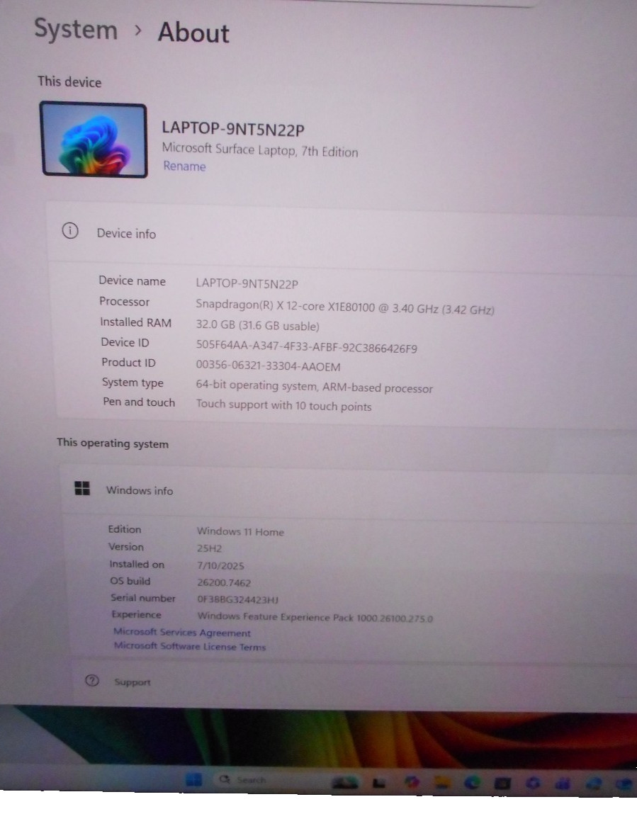 Microsoft Surface Laptop 7 13.8″ Snapdragon X Elite 3.4GHz 32GB RAM 1TB
