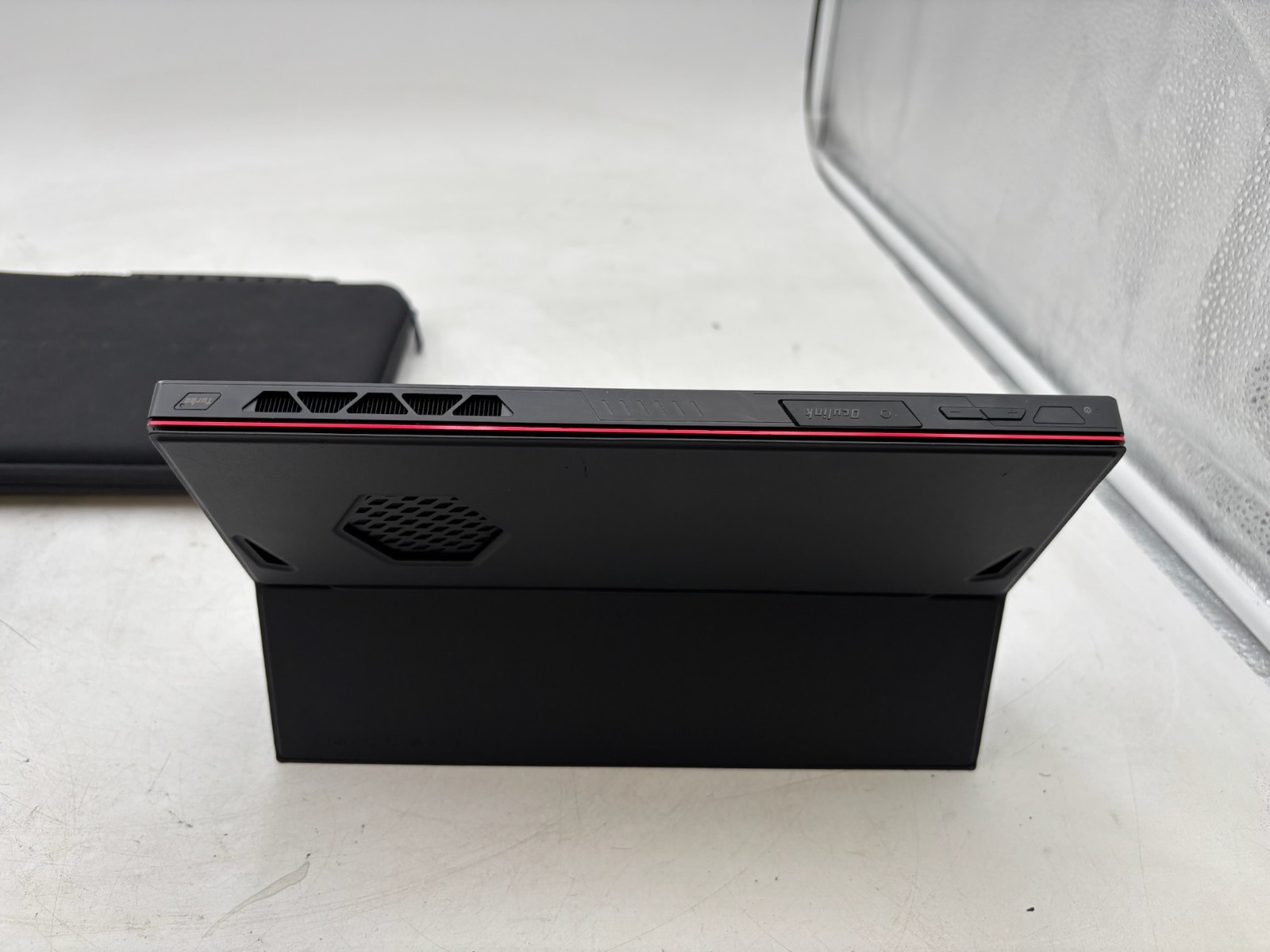 ONEXPLAYER X1 i 3-in-1 Gaming PC 10.95″ 32 GB RAM Ultra 7 155H 2 TB SSD